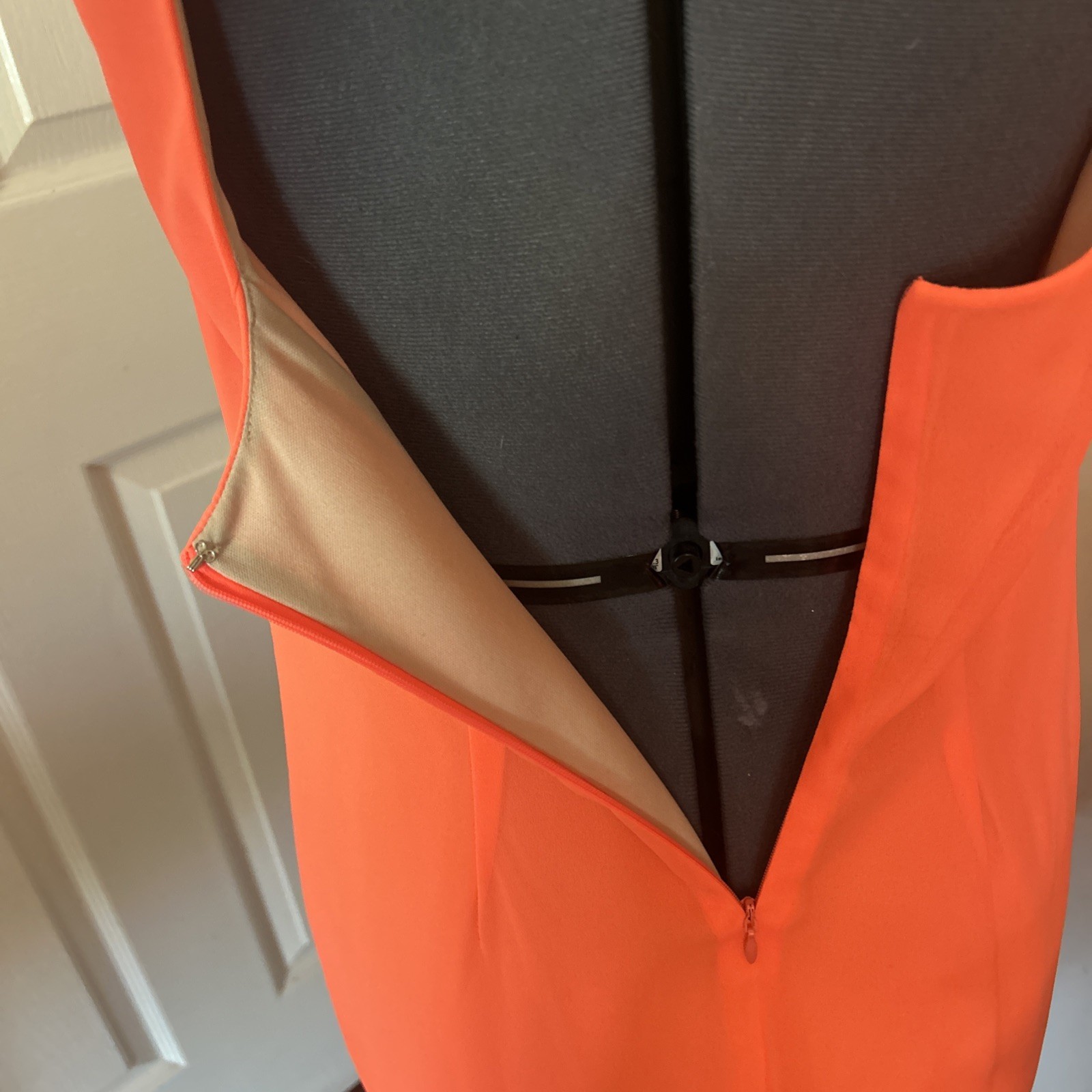 Paris & Me Boutique Mini Neon Dress with Cut Out. Summer- Cute! Sz Small