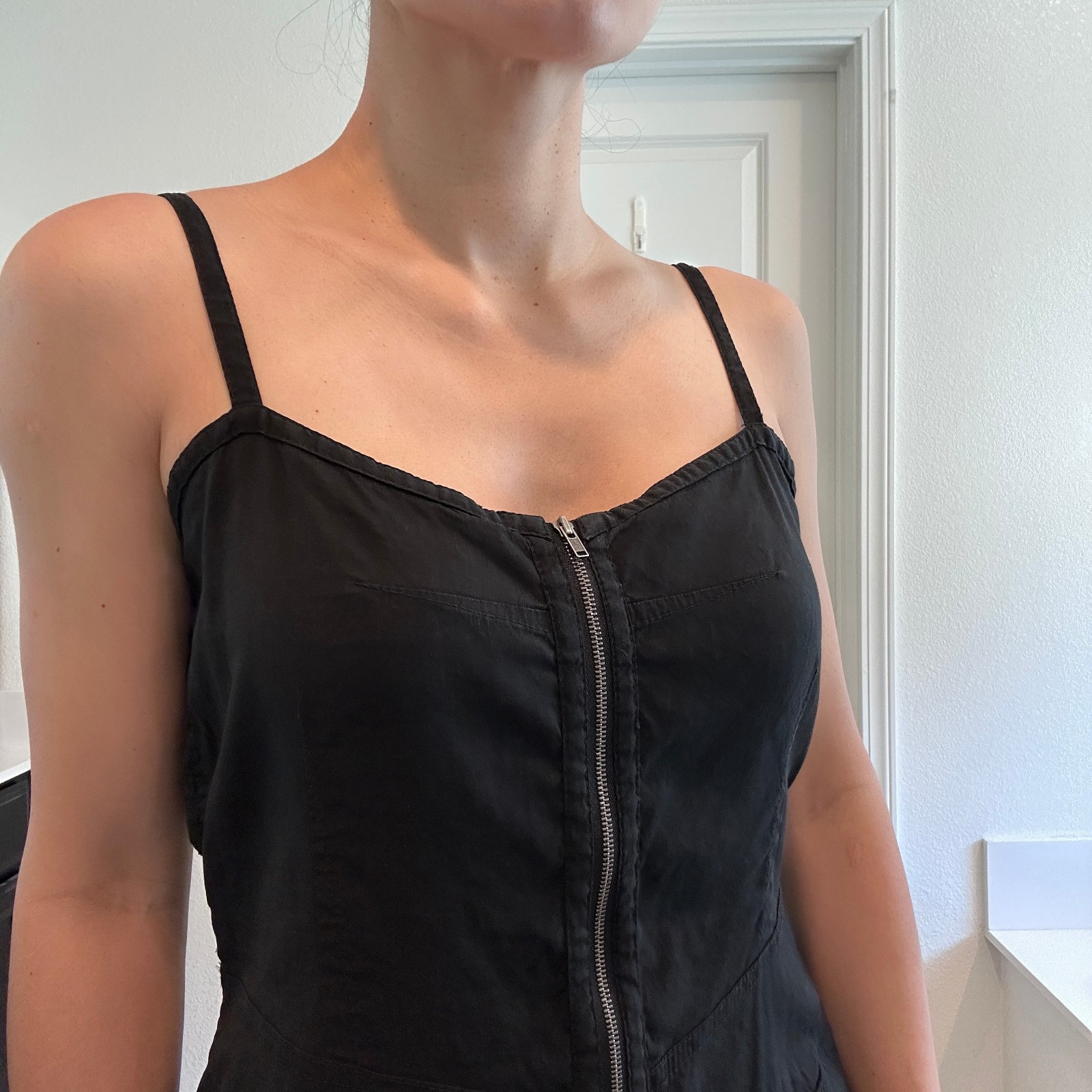 Theory Linen Spaghetti Strap Front Zipper Mini Black Dress size 12