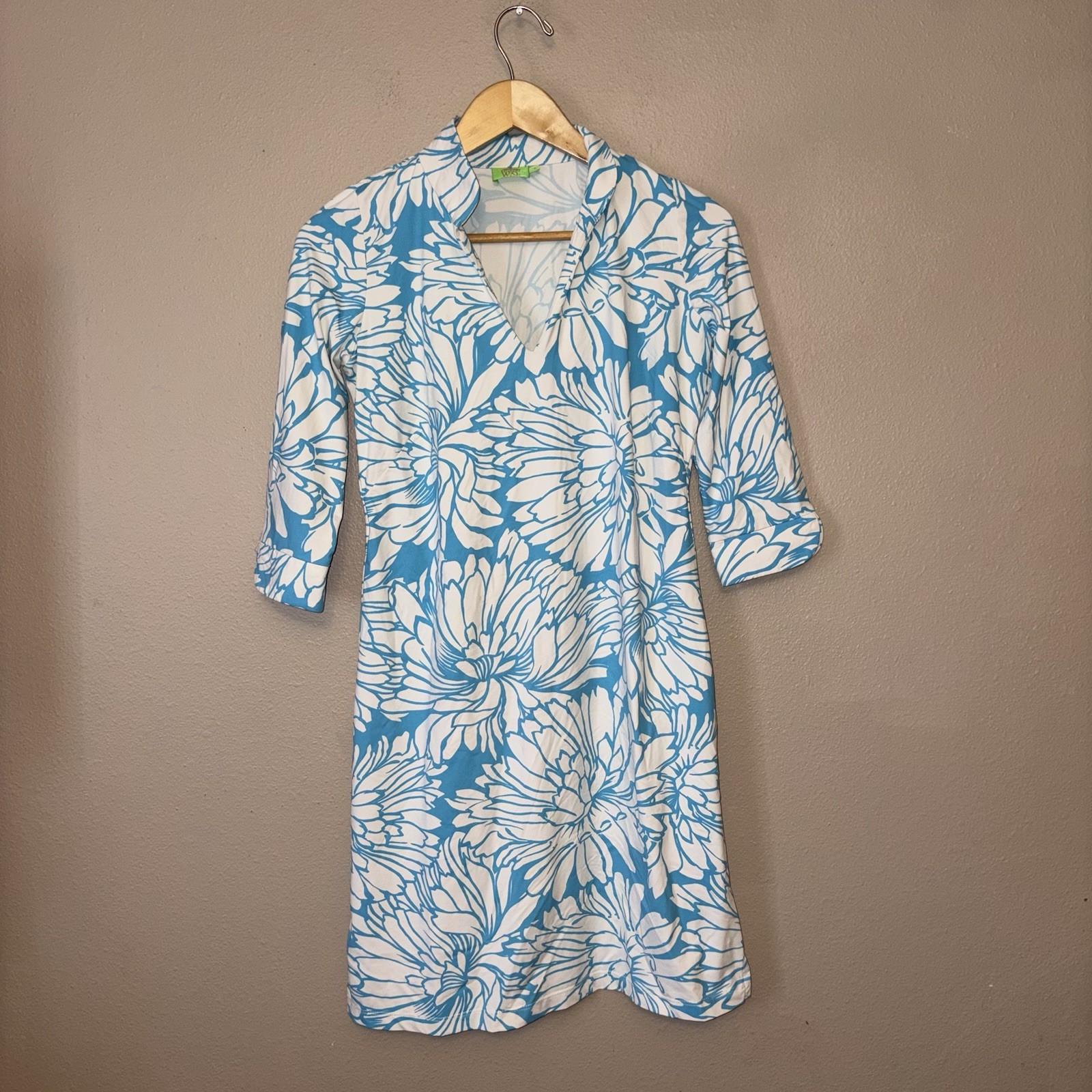 Katherine Way Dress Blue Floral UPF 50+ Versaway Resort Wrinkle Resistant
