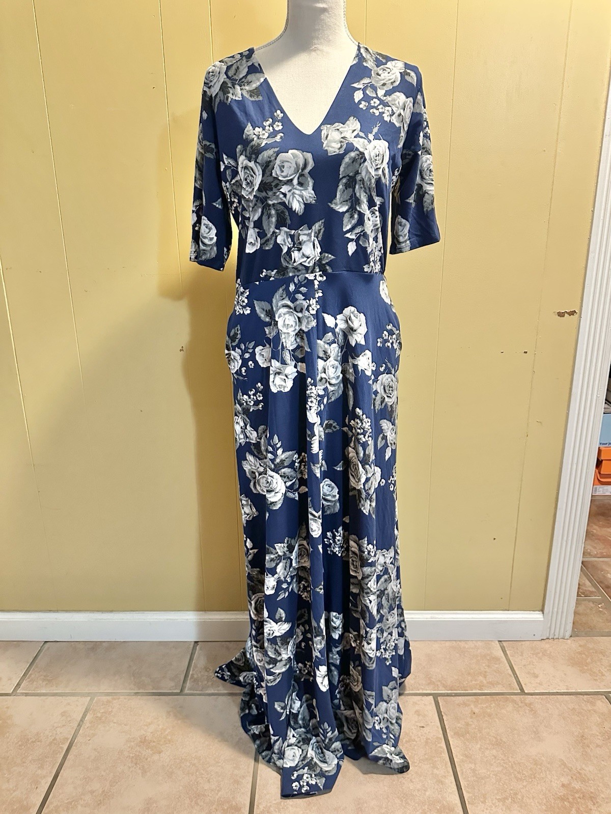 Agnes & Dora Essential Maxi Dress