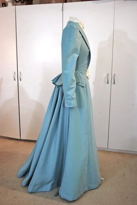 Victorian Steampunk Gothic Edwardian Gown Medieval Retro Walking Suit Dress