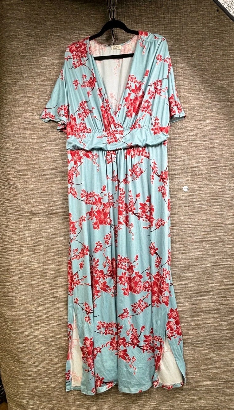 Kiyonna Vienna Short-Sleeve Maxi Dress Cherry Blossom Womens Sz 2X “Runs Small”