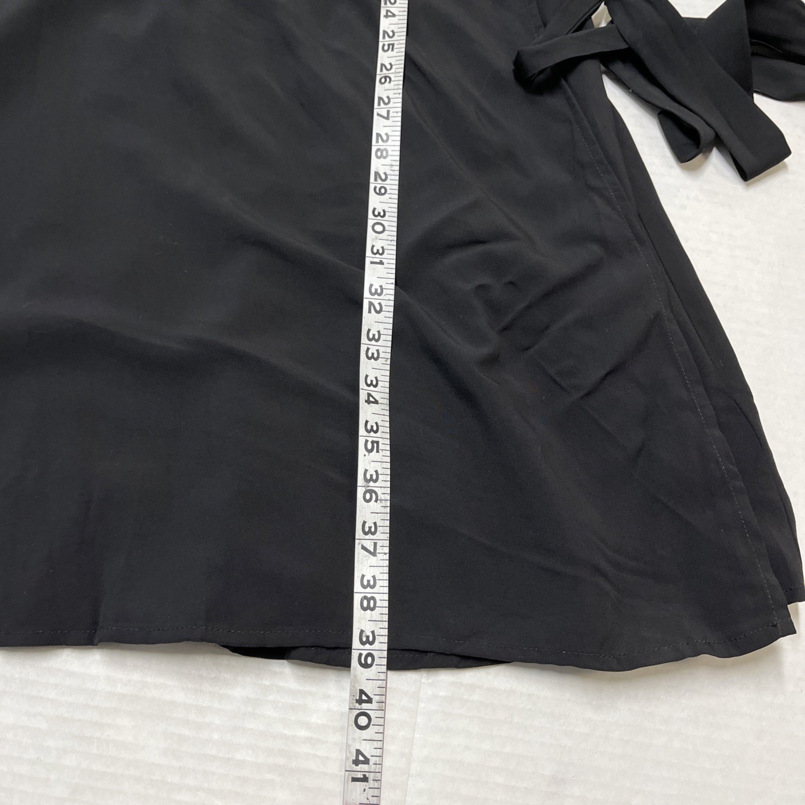 Old Navy Dress Womens XL Black Wrap Midi Lightweight Classic Minimalist Party