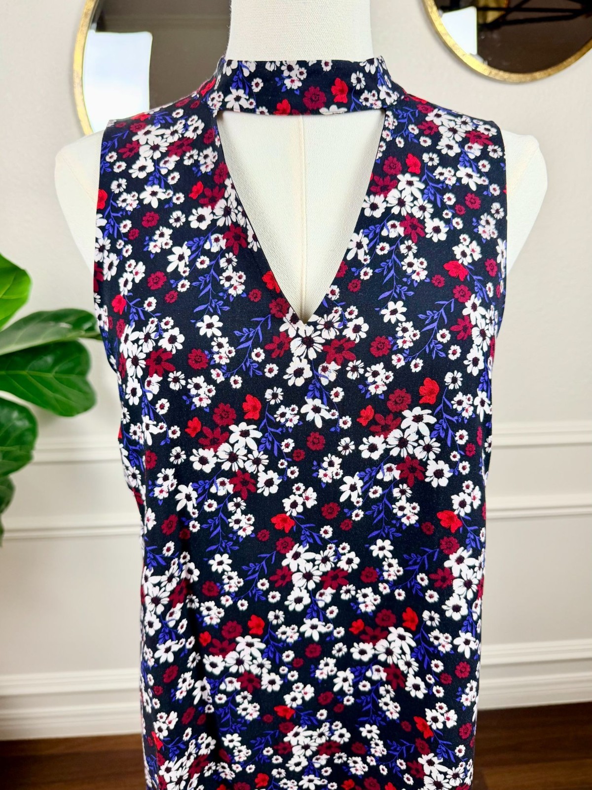Romantic Feminine Kensie Floral Sheath Dress | Soft Girl | Size M | EUC