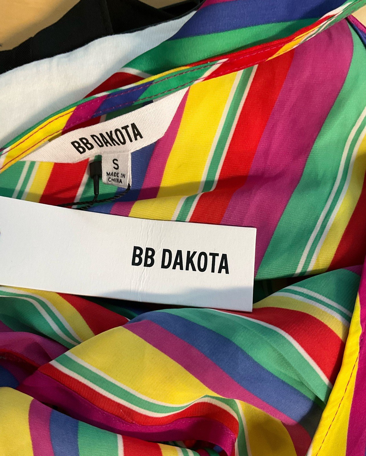 BB Dakota Multicolor Striped V-Neck Keyhole Sleeveless Belted Dress Size S