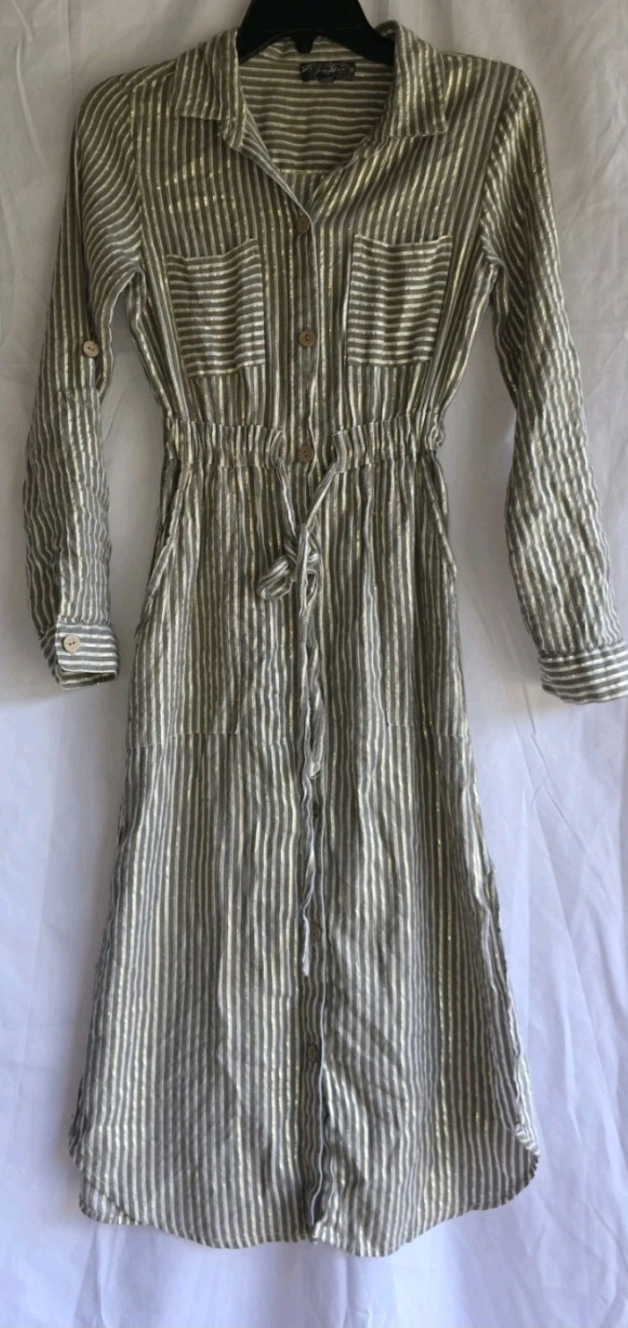 J. Gee Women’s Striped Shirt dress Golden Accents, Side Pockets, Button-up- Sz S