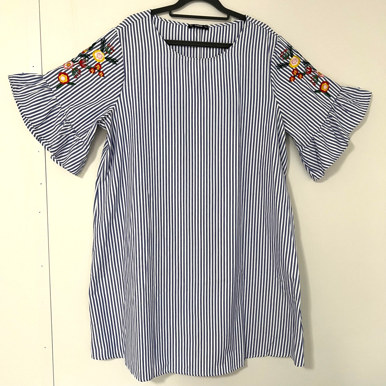 Women’s 1XL Summer Striped Dress Floral Embroidered Ruffle Sleeves