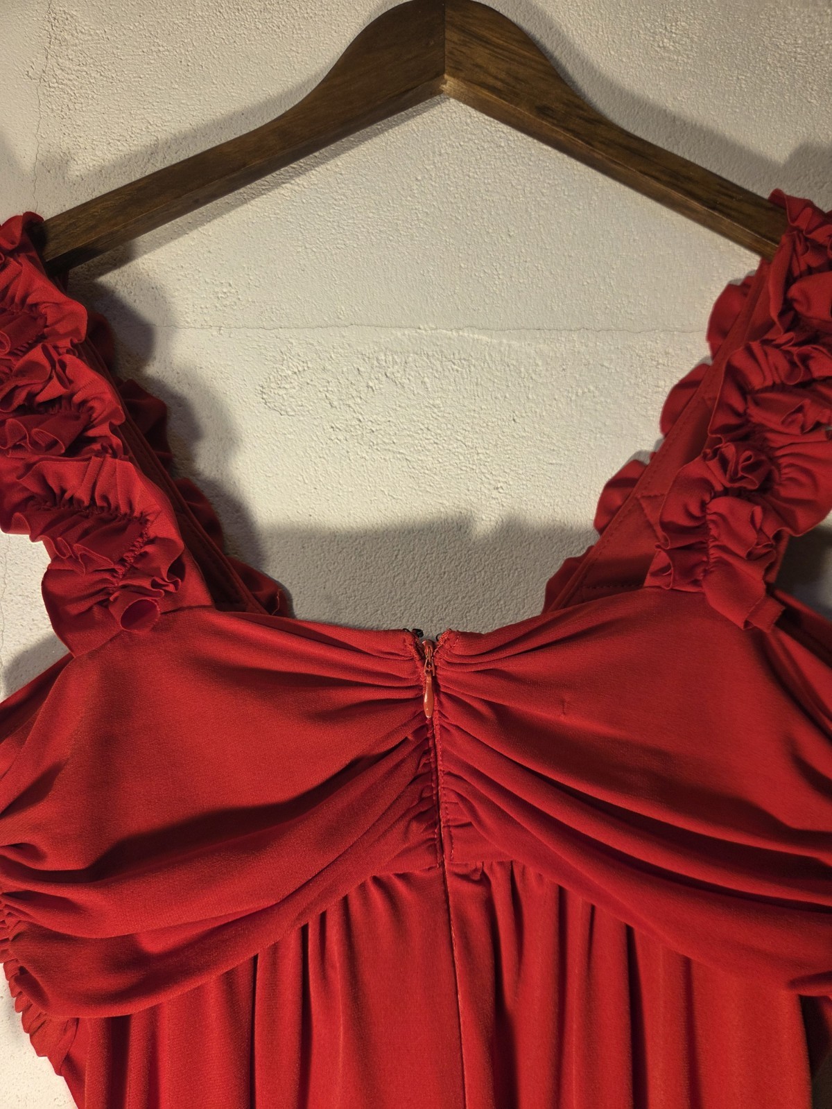 Maggy London Petites 8P Red Ruffle Sleeveless Mini Cocktail Dress M