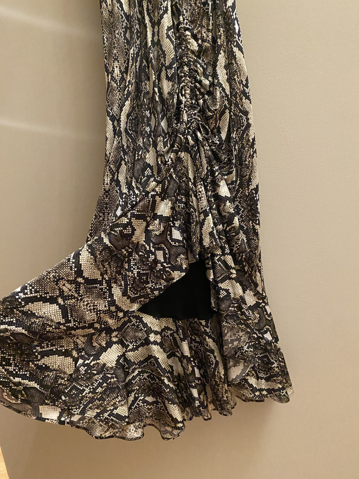 Dress V-neck Ruched Snake Print Midi Cocktail Dress New XXS