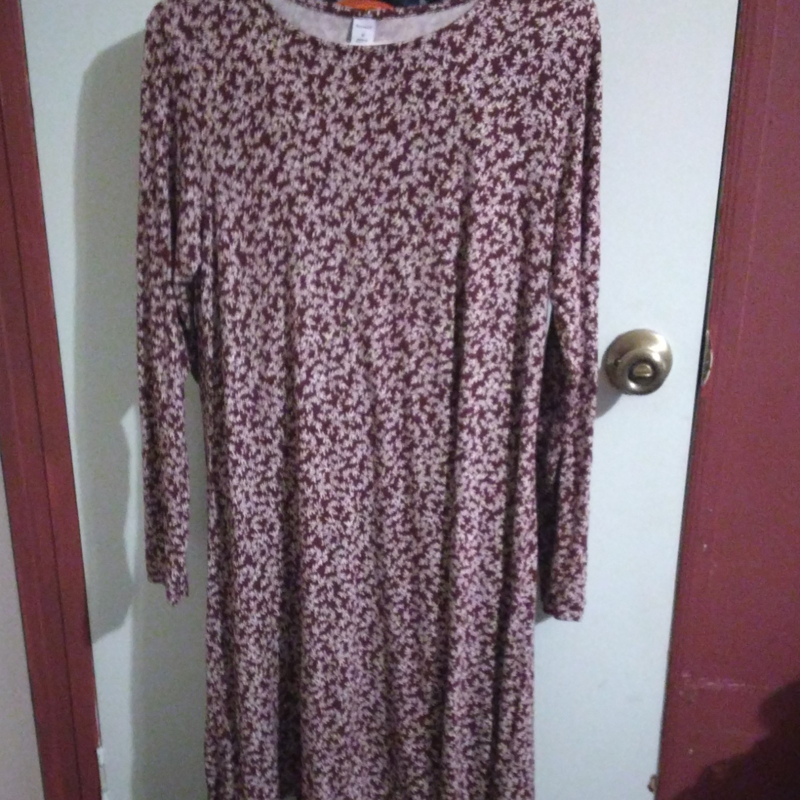 Old Navy Burgundy/White Floral A-Line Midi Dress Round Neck Long Sleeve M