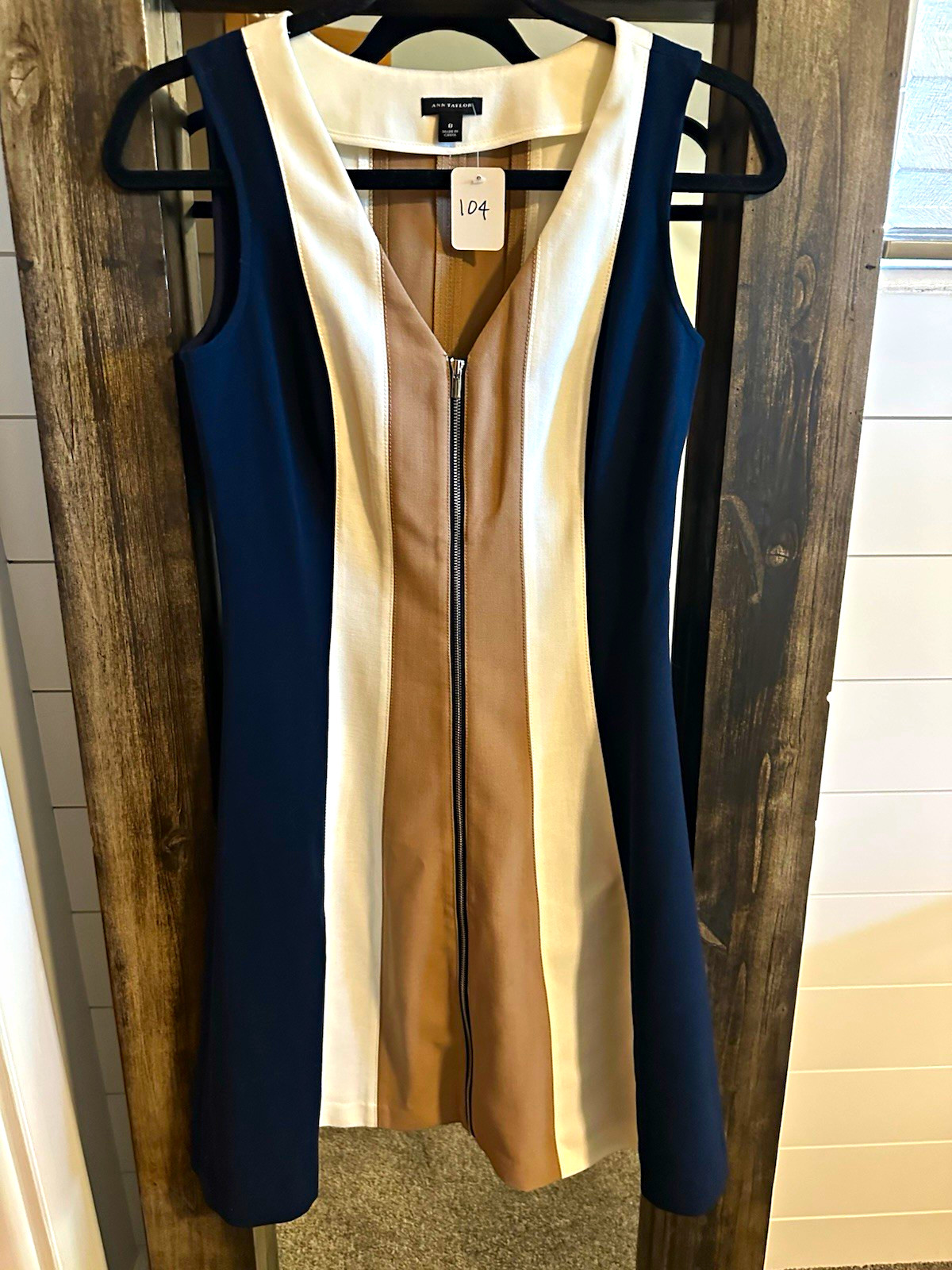 Ann Taylor Colorblock Sheath Dress Size 0 Navy Cream Tan Front Zip Career knee