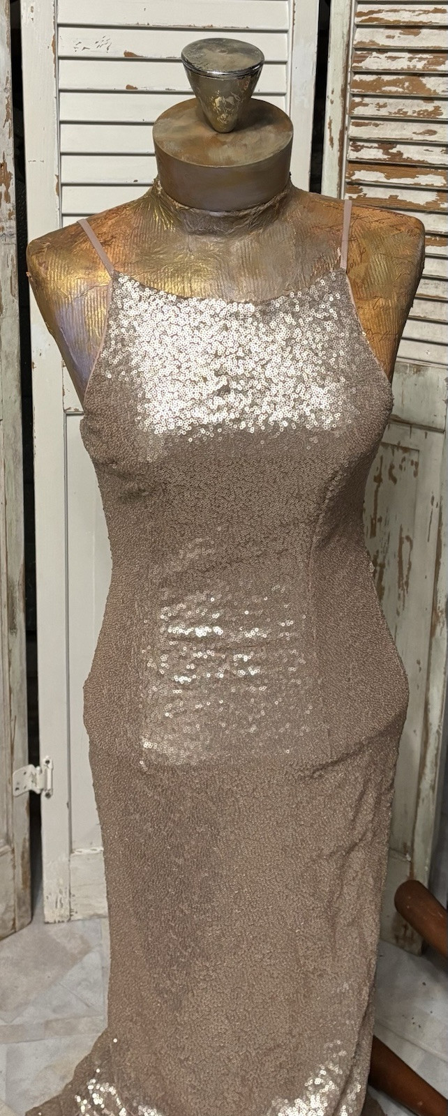 Lulu’s Rose Gold Sequin Sleeveless Open Back High Neck Formal Maxi Gown S