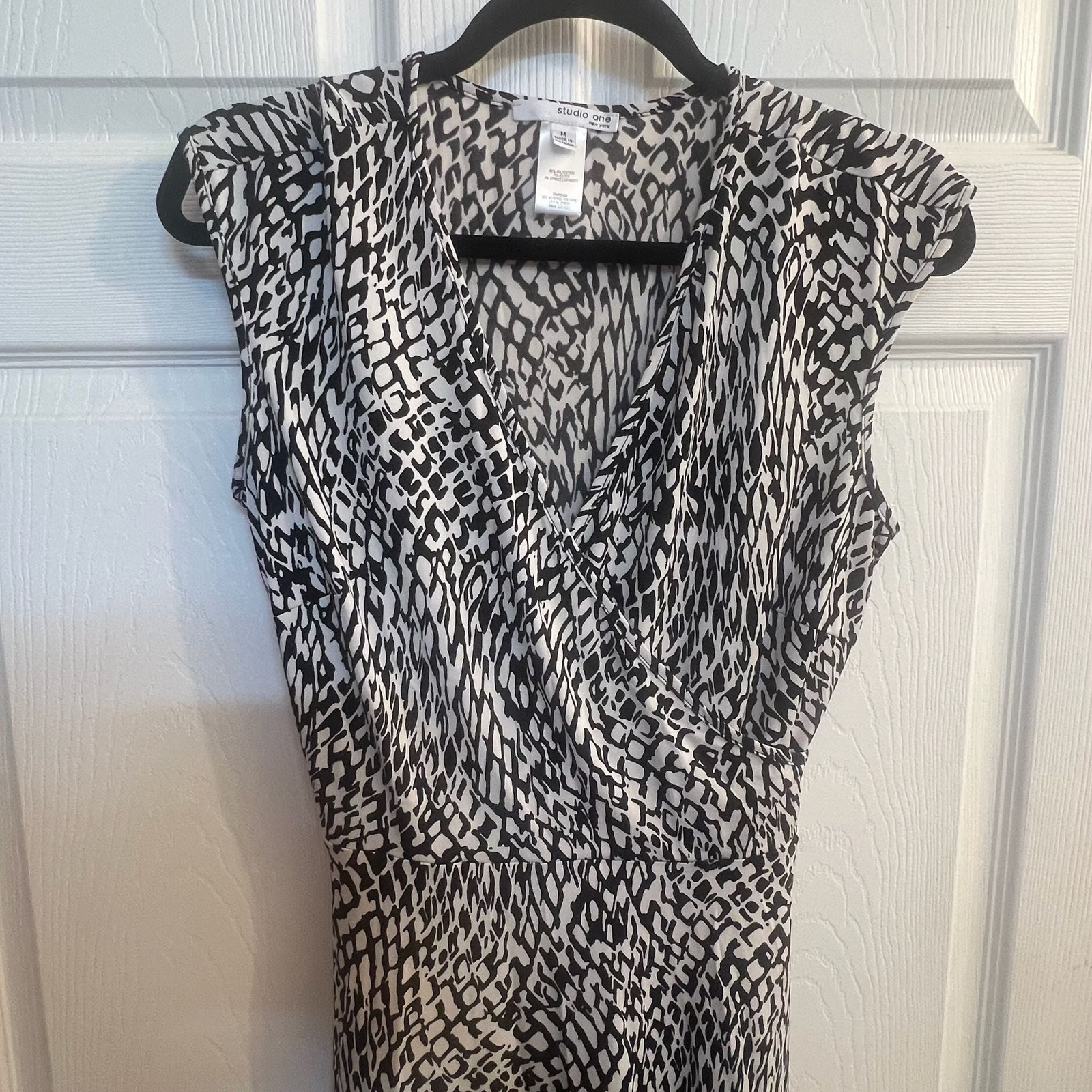 Studio One New York Back and Off White Animal Print Faux Wrap Midi Dress