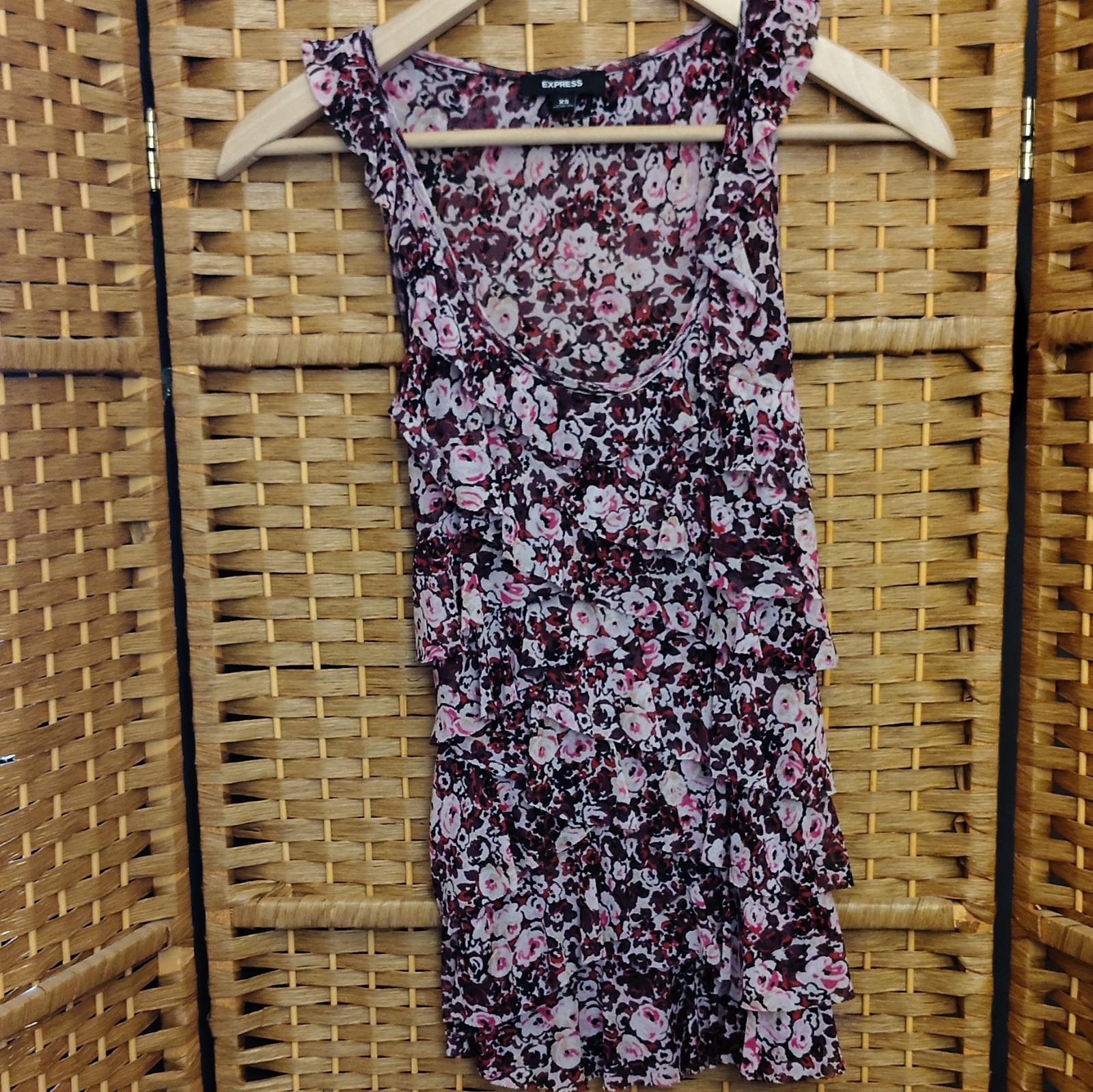 Express Women’s Black/Pink/White Floral Scoop Neck Ruffle Chiffon Mini Dress XS
