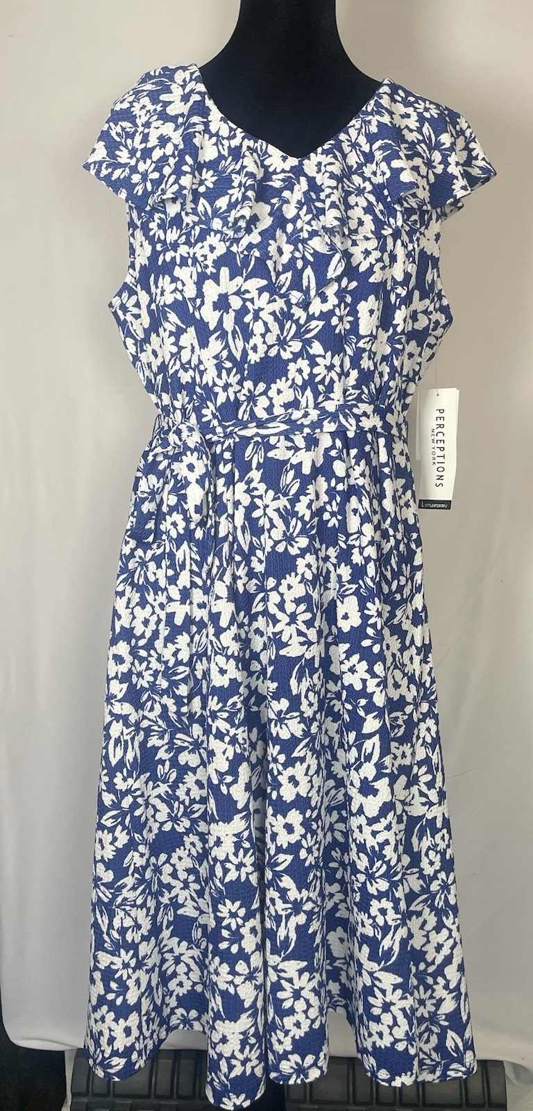 Perceptions Blue and White Floral Midi Dress