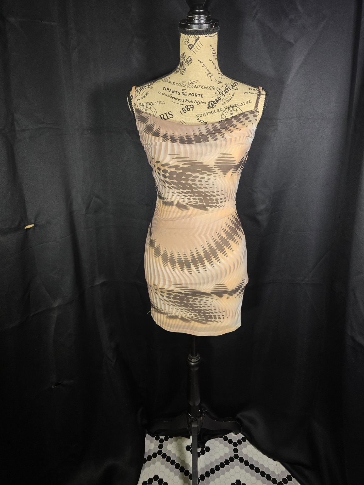 Forever 21 Multi Nude Colored Mini Dress Women’s Size Small