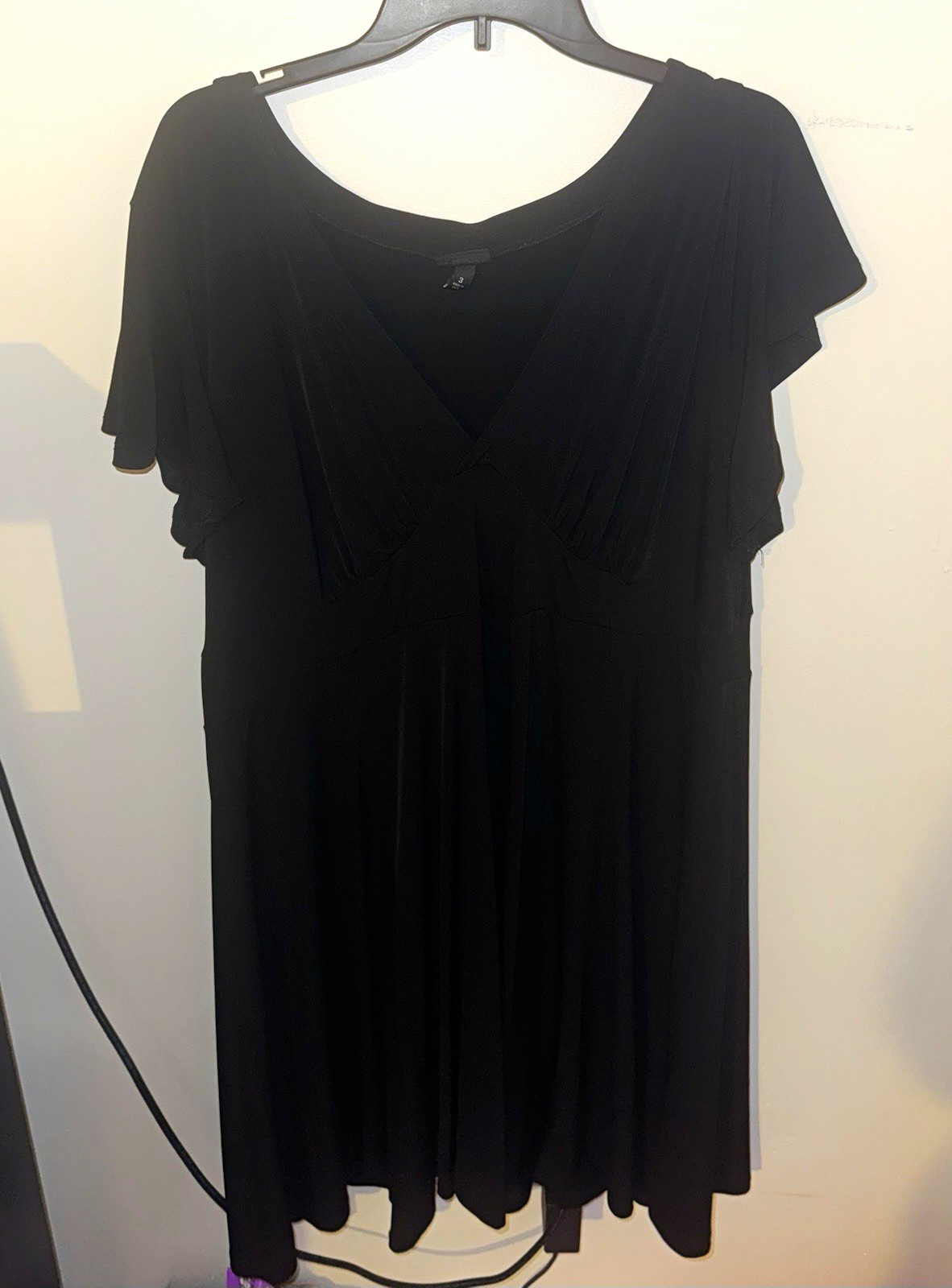 Torrid Plus Size 3 Black Solid V-Neck Short Sleeve Pullover Midi Dress
