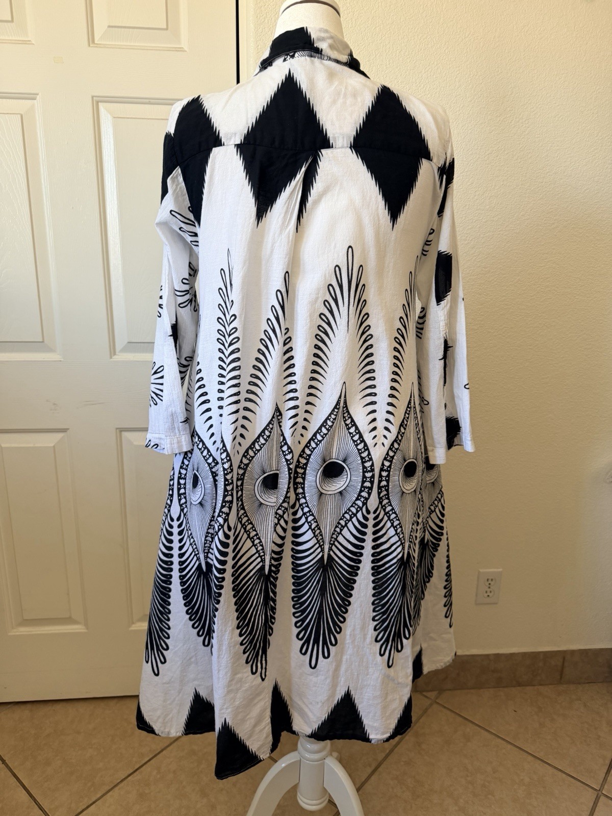 Step In Style 1X Black White Button Front Shirt Dress Cotton Boho Midi