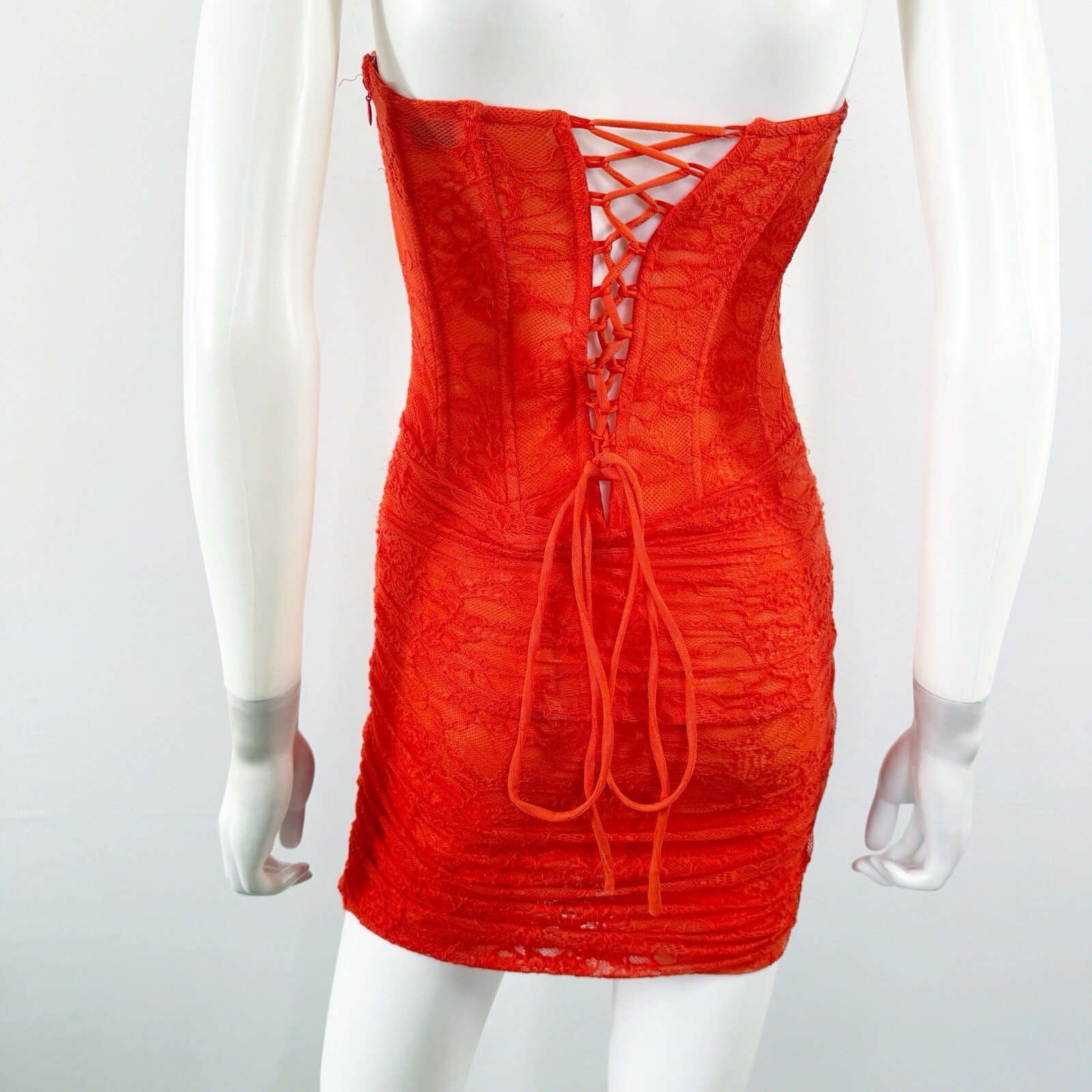Outcast Orange Lace Strapless Bodycon Mini Dress Size XS Sexy Clubwear Cocktail