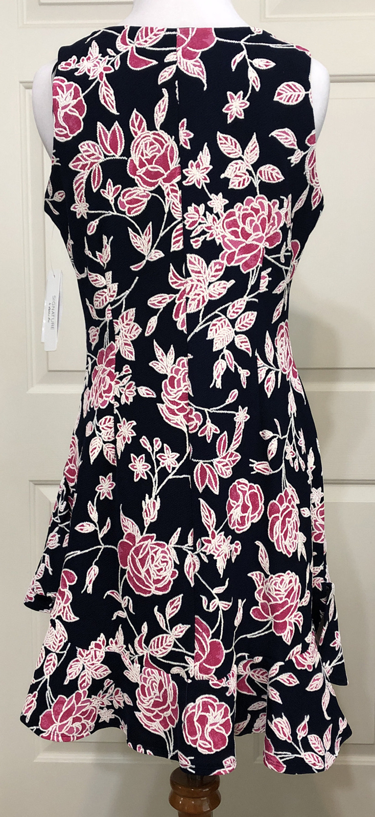 NWT Signature Robbie Bee size PM navy pink white sleeveless floral ruffle dress