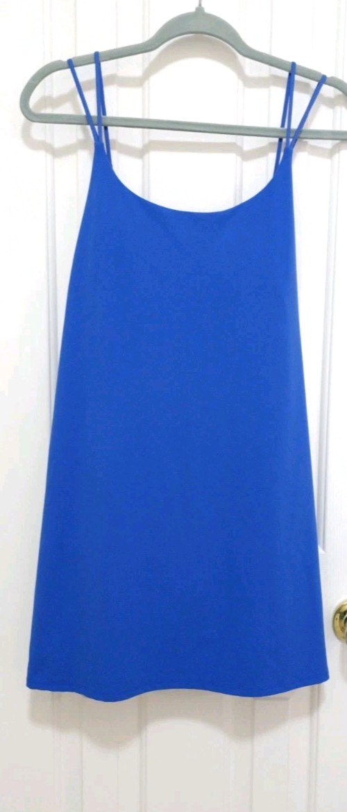 Womens MEDIUM Sleeveless Athletic Dress Blue Built in Body Liner Pads Shelf Bra
