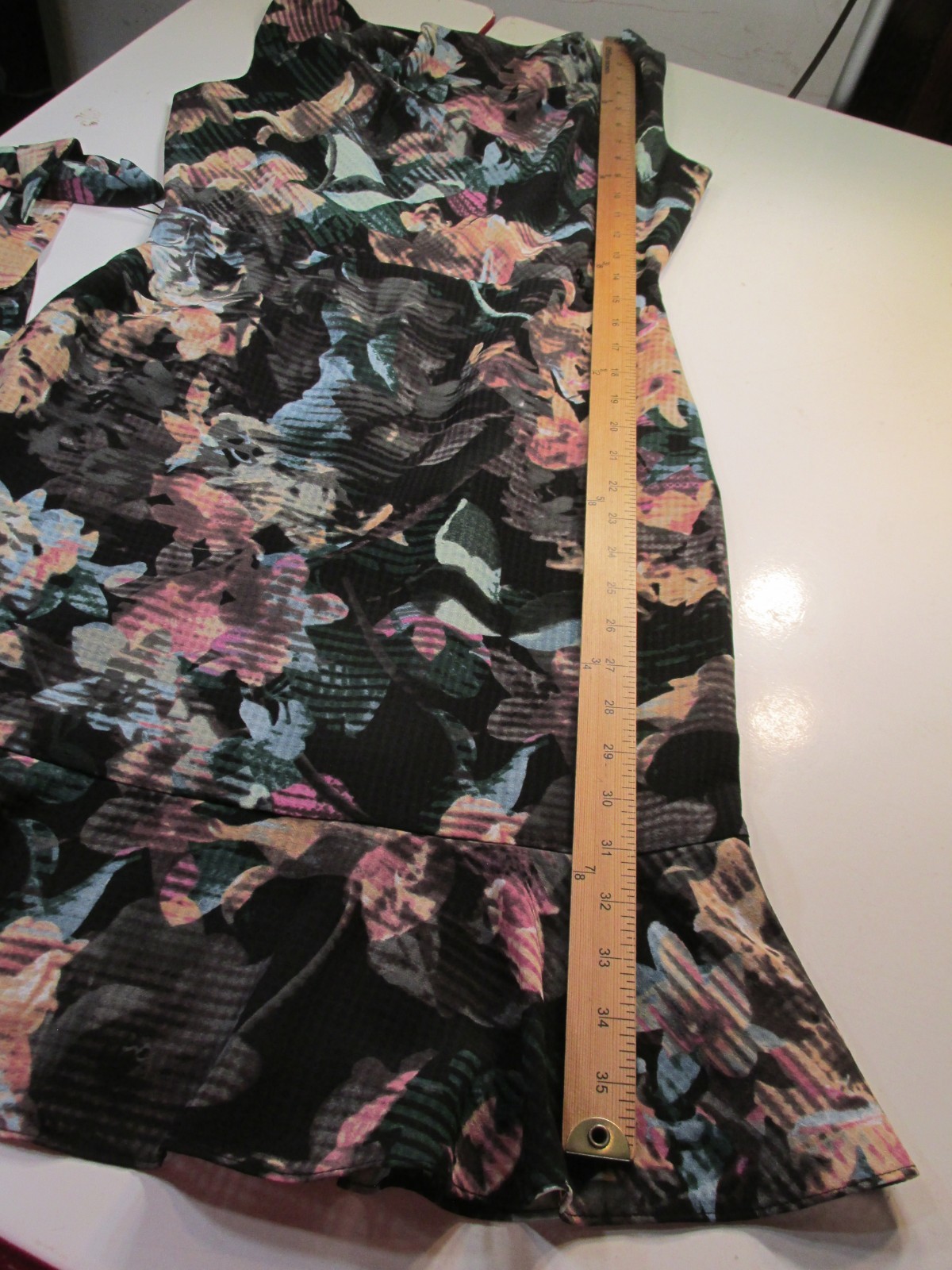 OUTBACK RED Midi Shift Dress Women 4 Black Floral Lined Belted Cottage Core