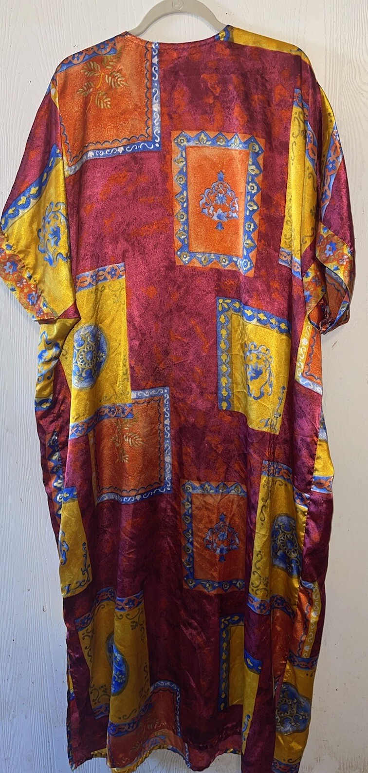 WOMEN’S ONE SIZE FITS MOST, V NECK CAFTAN MUUMUU HOUSE DRESS
