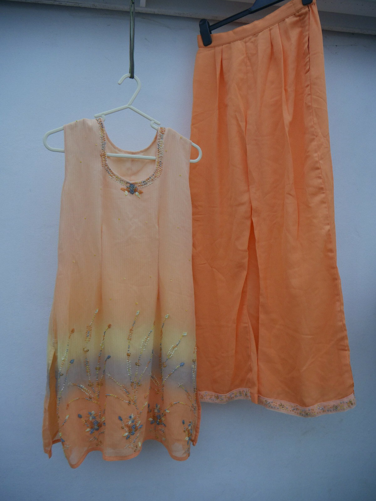 Ladies Indian Dress Suit Size 8-10 Orange Top Trousers Matching Set Embroidered