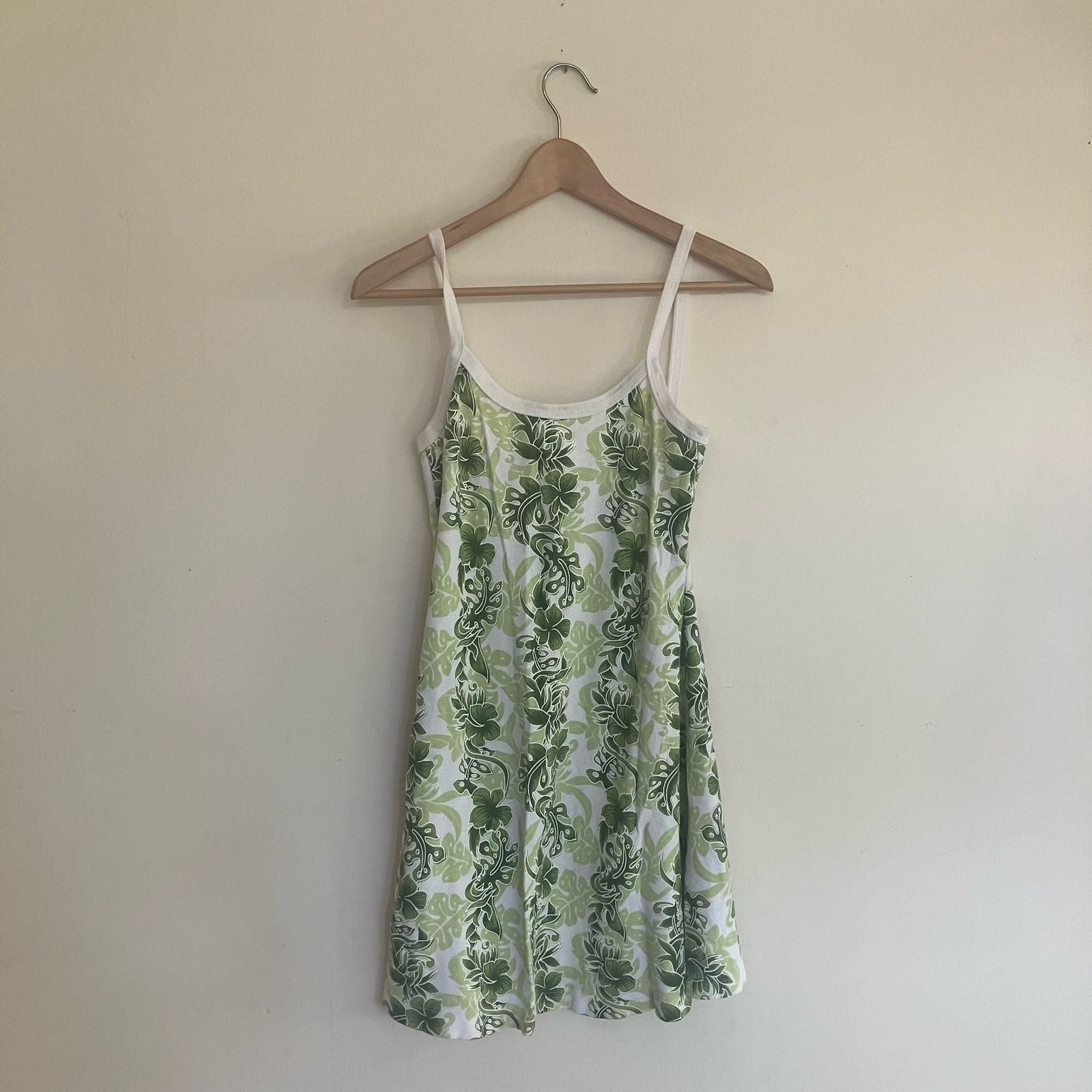 Made in Hawaii Women’s Tropical Floral Print A-Line Sundress Green White XL