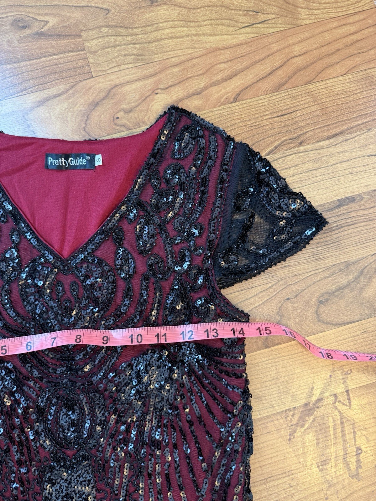 PrettyGuide S Burgundy Black Sequin Fringe V-Neck Sheath Knee Dress Short Slv