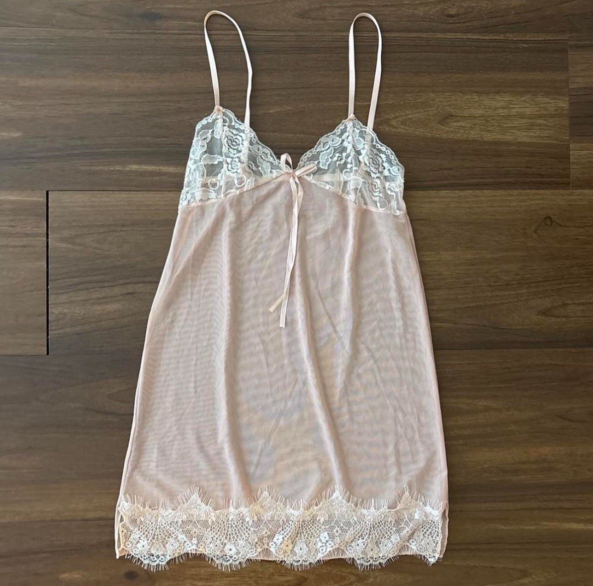 Vintage Style Women’s Pink And White Lace Slip Dress Spaghetti Straps