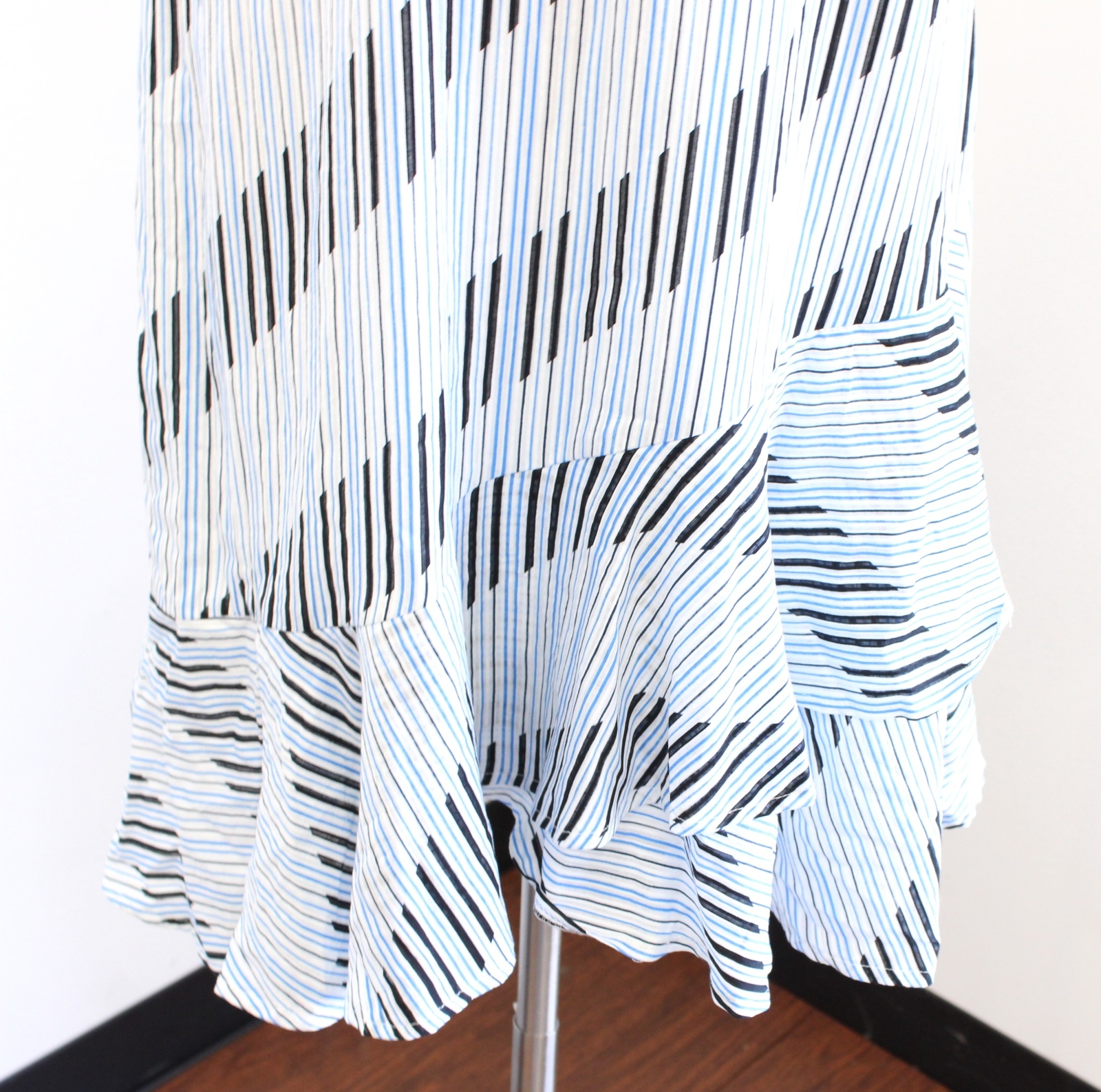 NWT Wisp Stitch Fix Blue White Black Striped Flounce Hem Sleeveless Dress Sz 14