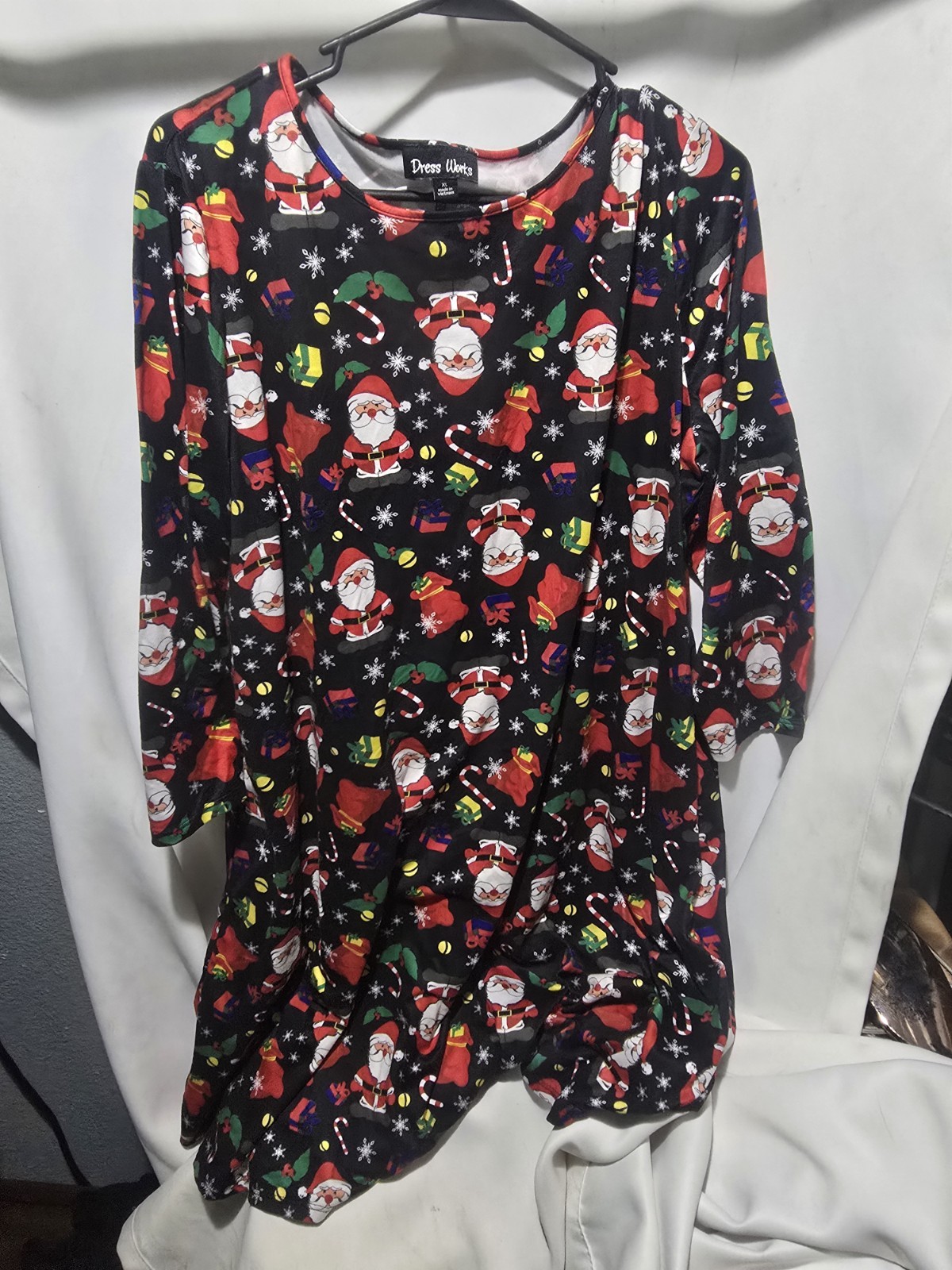 Size L Dress Works black Christmas dress w/ Santa’s . Excellent condition