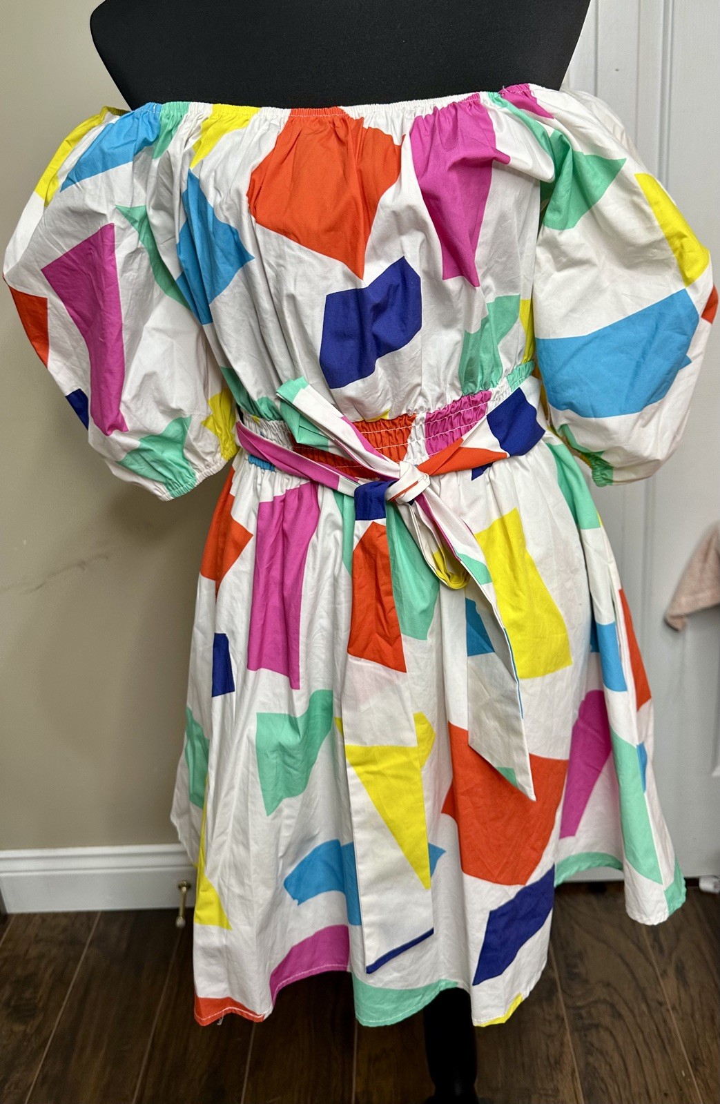 Peach Love California Mini Dress White Vibrant Multicolor Smocked tie waist L