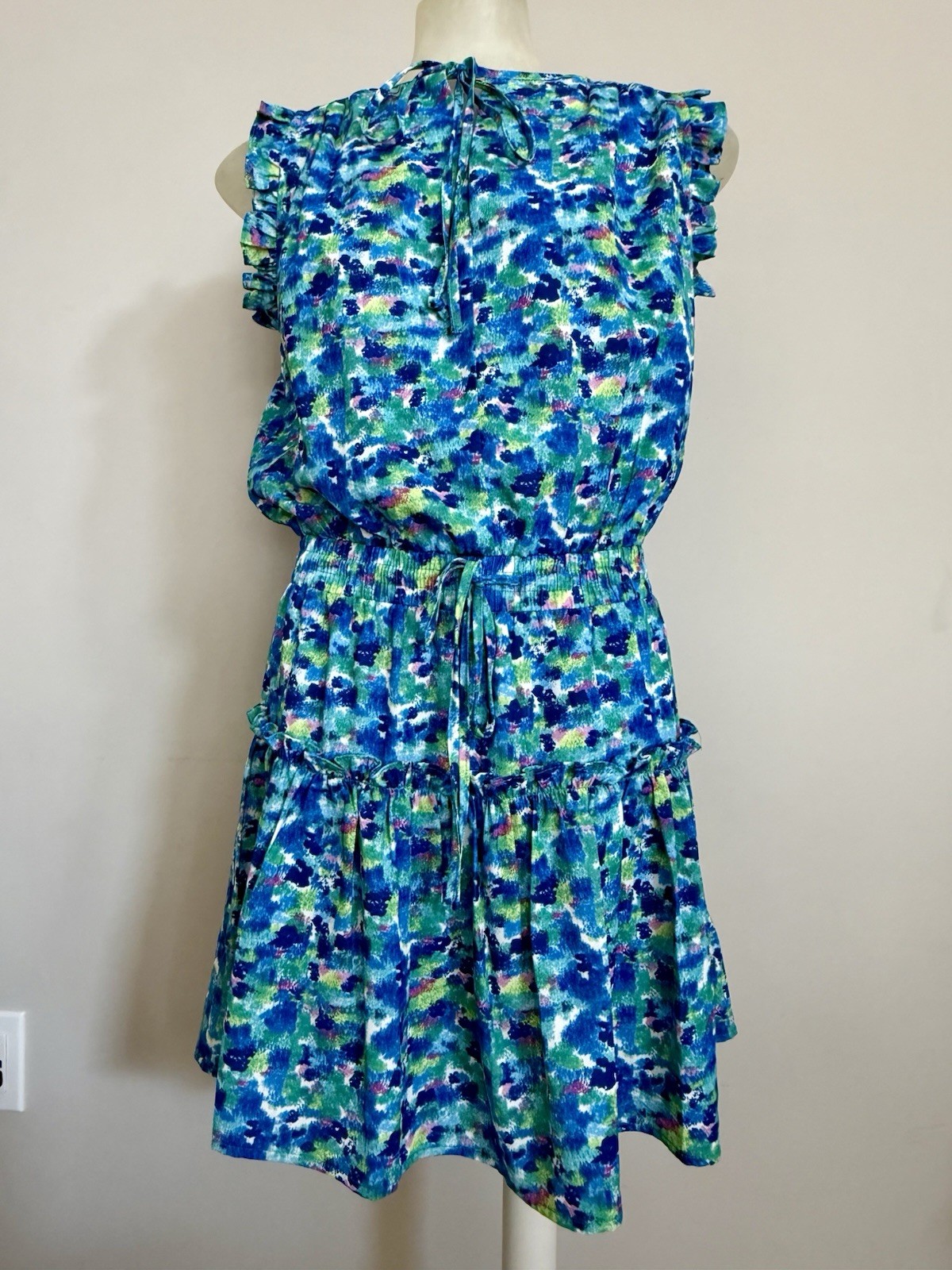 PINCH Tiered Ruffle Floral Dress Blue White Green Elastic Waist Small Beautiful