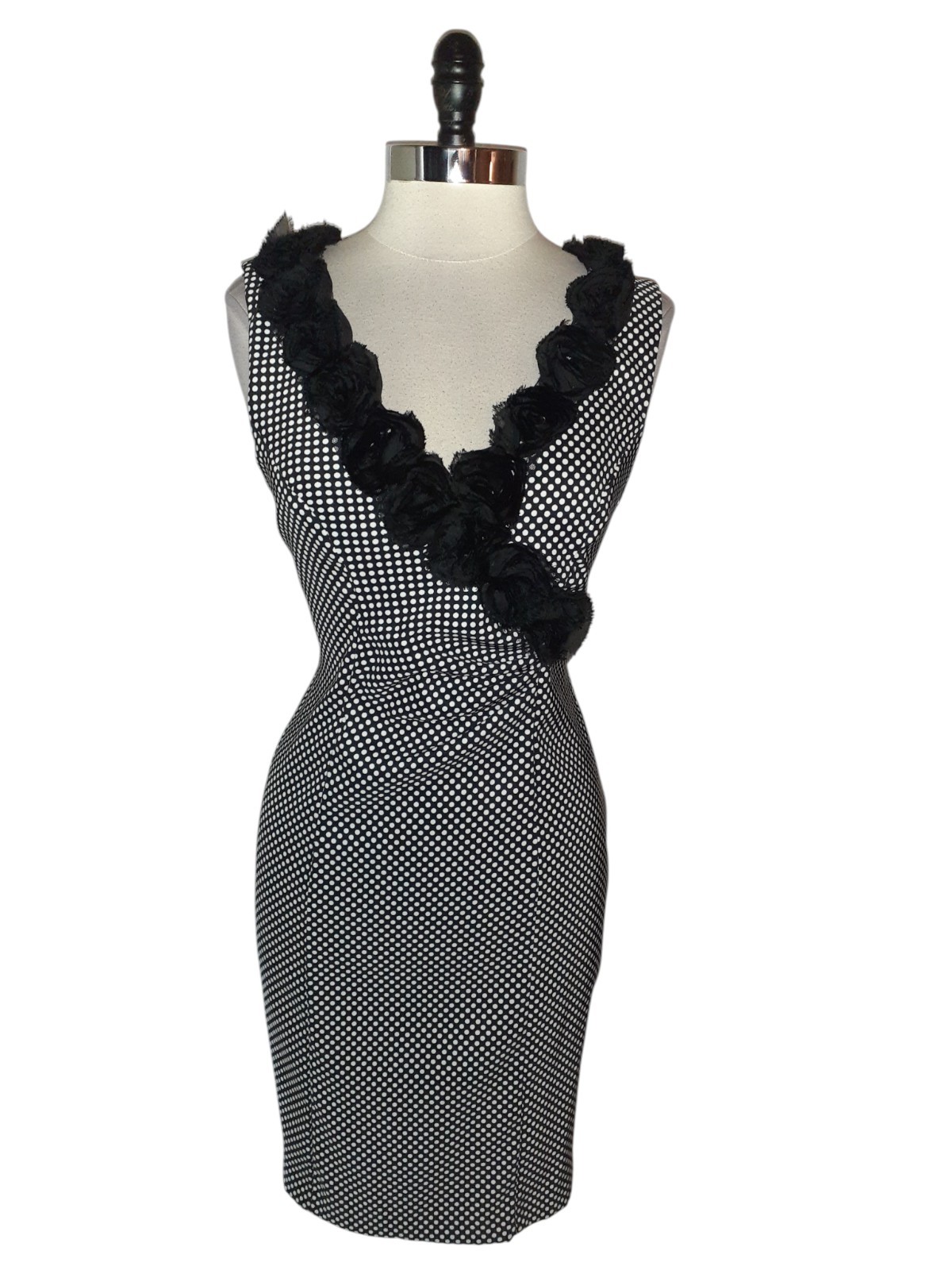DRESSBARN Size 12 Sheath Dress Black White Polka Dots Sleeveless Stretch Woven