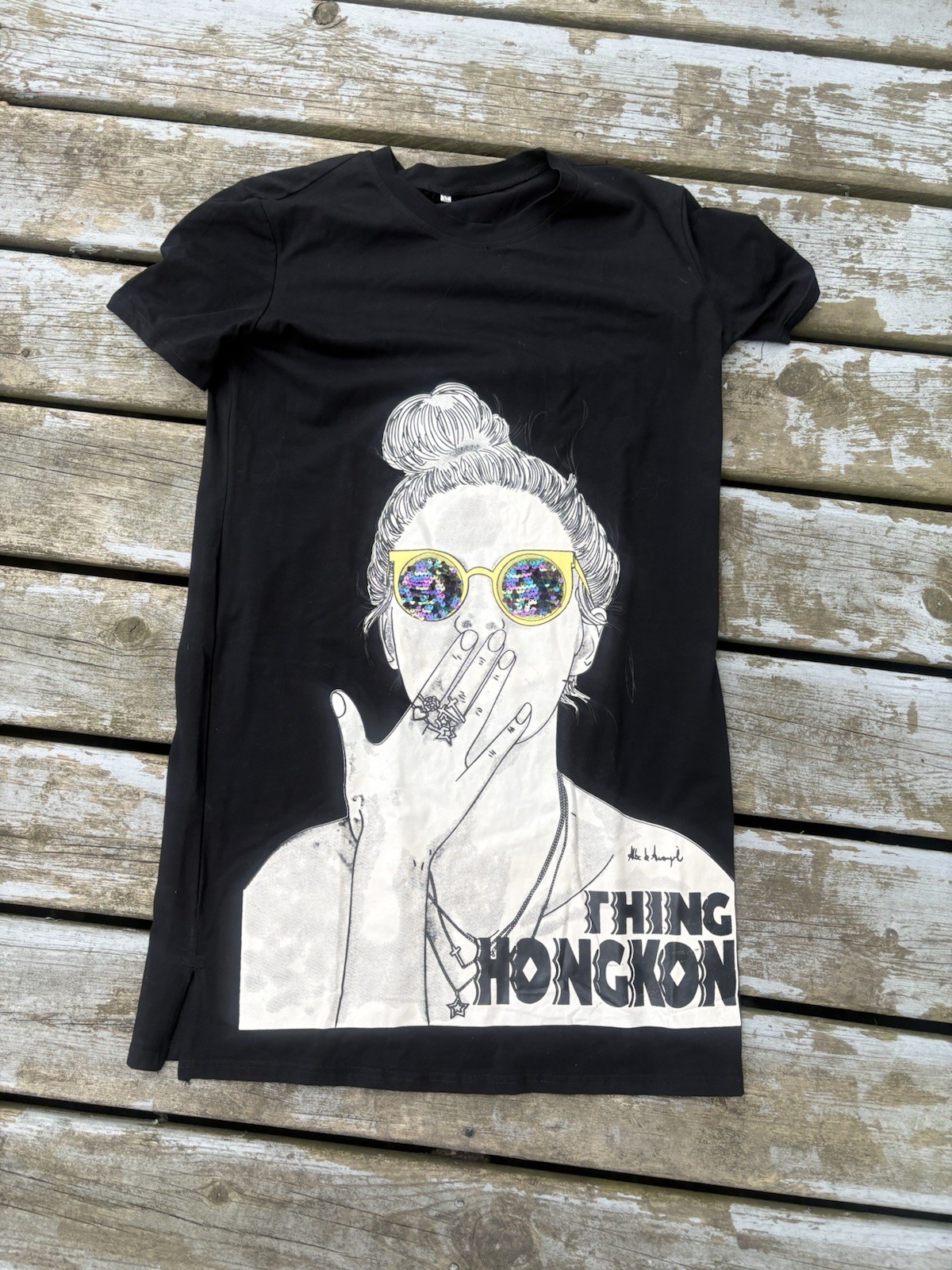 Thin Hongko long t shirt, XL, no rips, no holes, no stains, free shipping