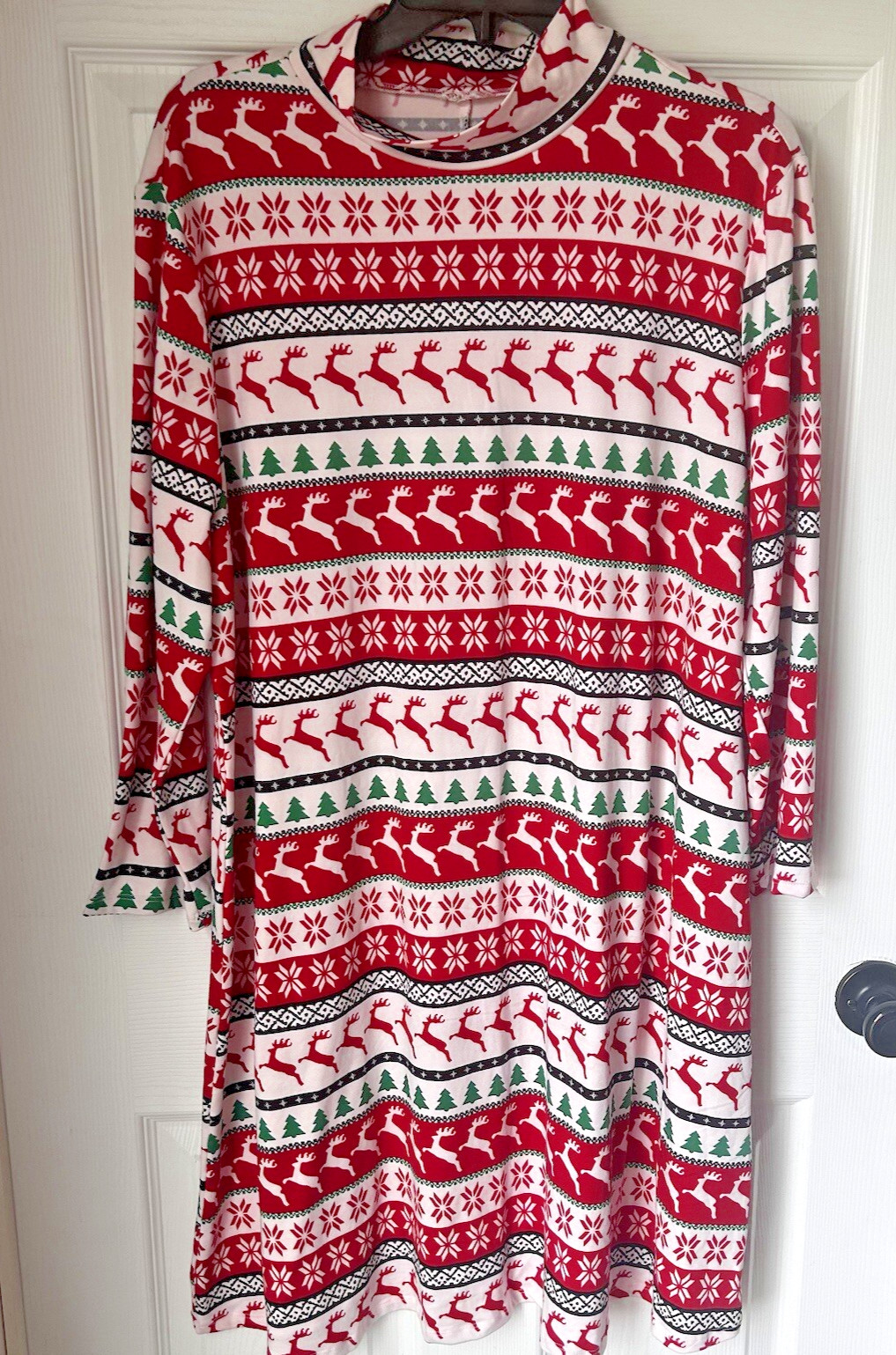 Jollidays Womens XL Christmas Dress Cream Red Black Green Reindeer New! BxJ