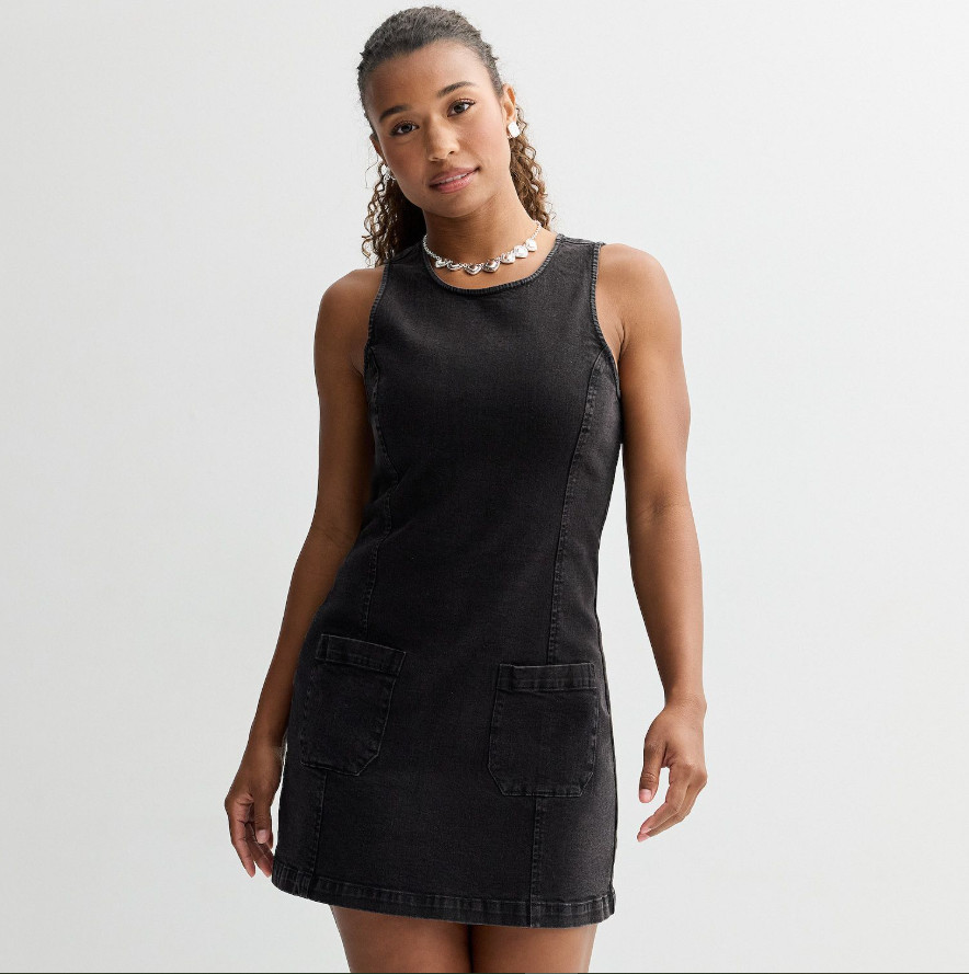 Tinsel Town Patch Pocket Shift Dress Women Size Medium Black Sleeveless Crewneck