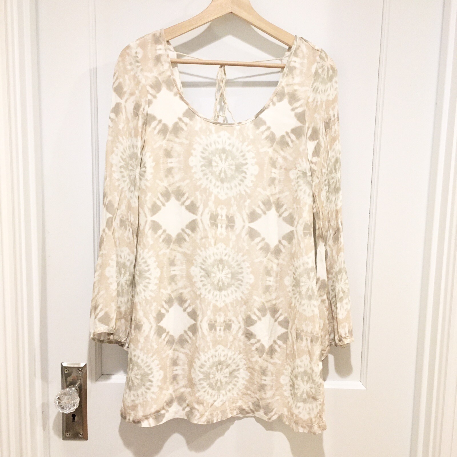 Winston White Bardot Dress Cream Tie Dye XS Boho Tassels Open Back Bell Sleeve