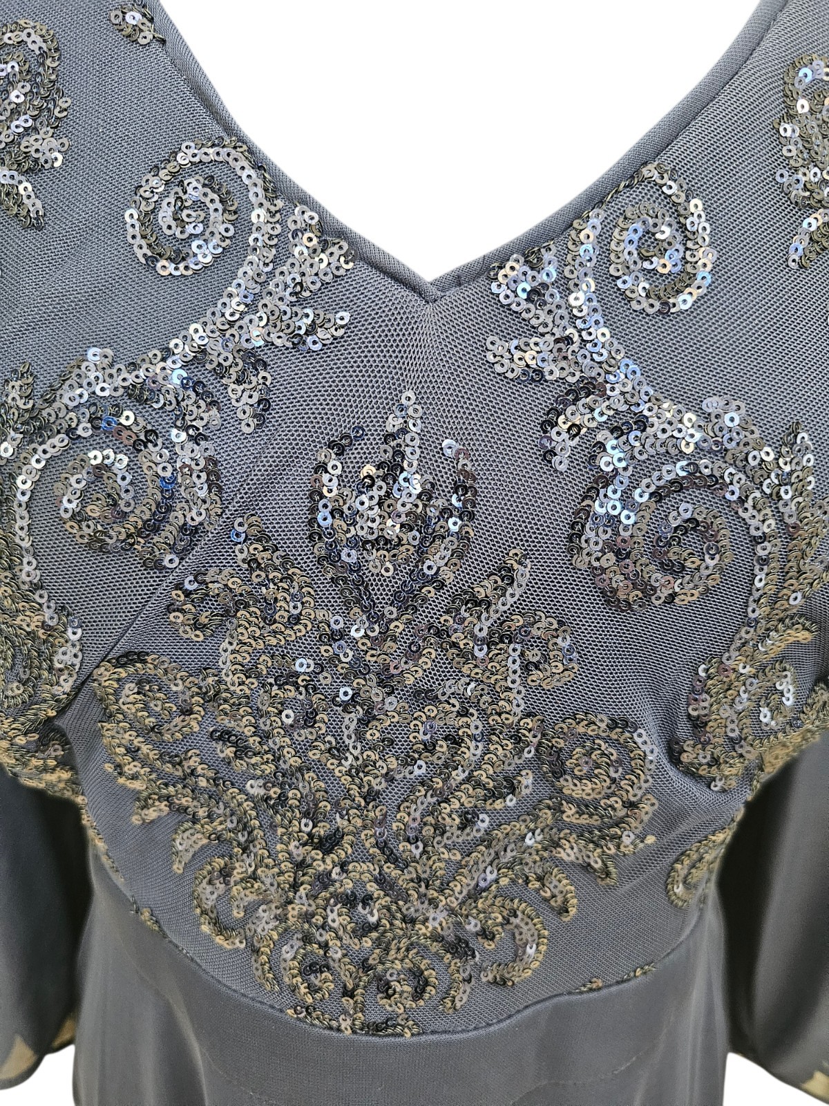 NWT R&M Richards Fleur de Lis Sequin Bodice Dress With Cape Sleeves Navy 10