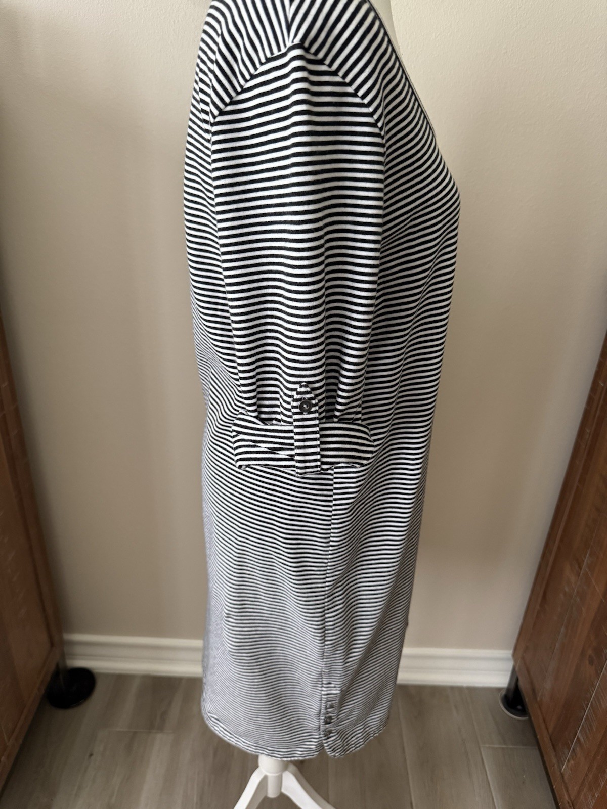 J Jill Perfect Pima Dress Medium Black White Striped 3/4 Sleeve Casual Knit
