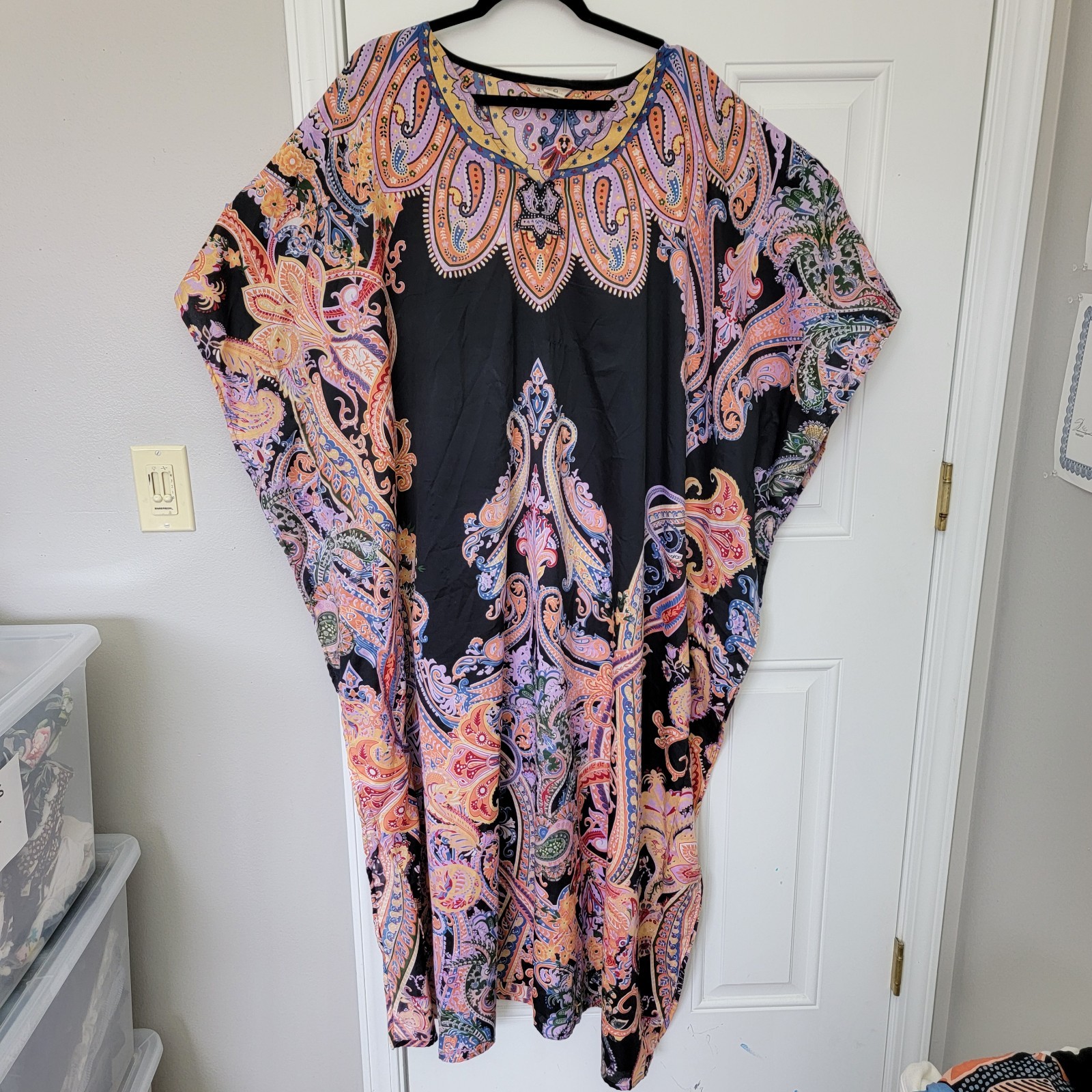 Gypsie Blu Black Pink Paisley Kaftan Mumu Kimono Boho Flowy One Size
