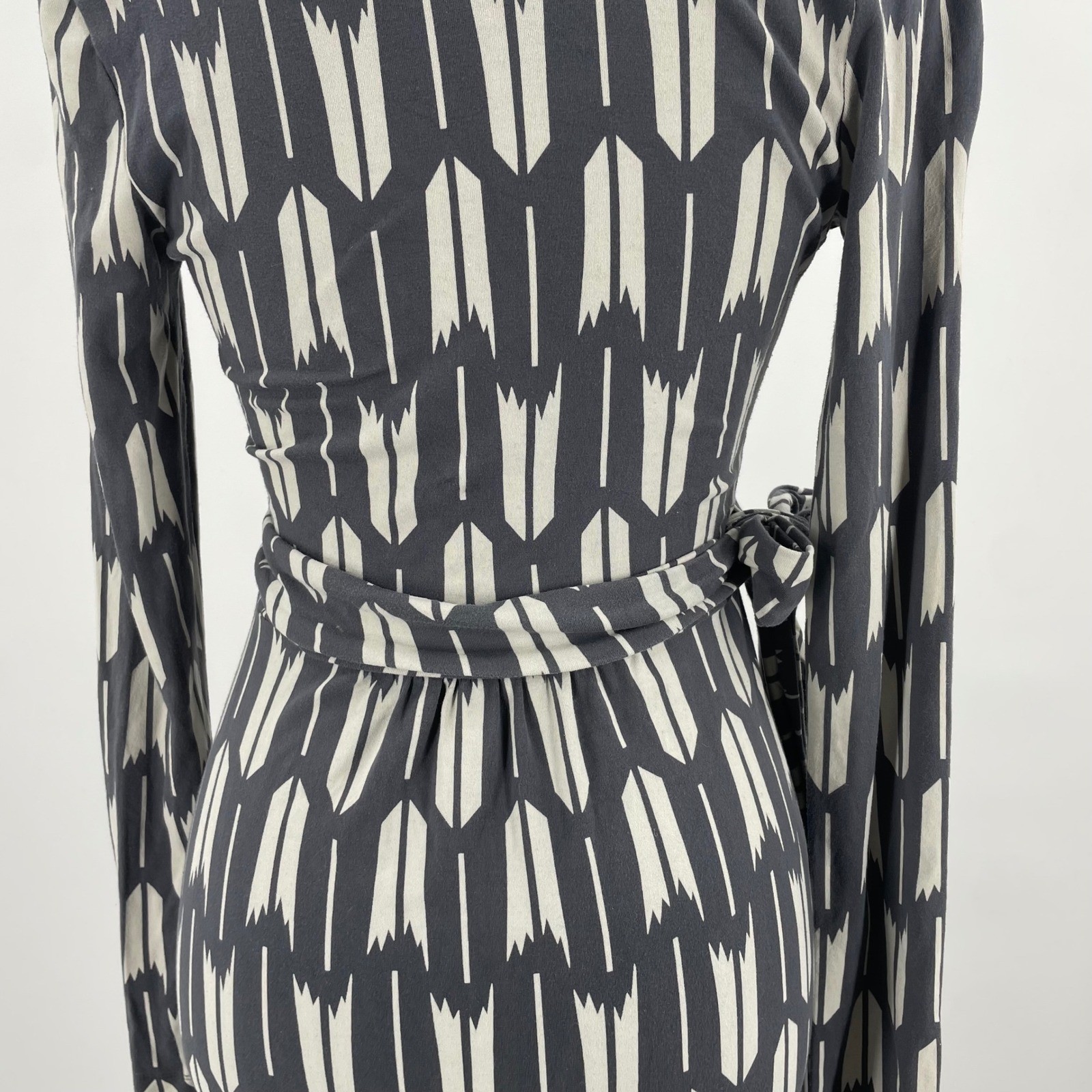 Boden Wrap Dress Arrow Print Long Sleeve Viscose Blend Women’s Size 4R