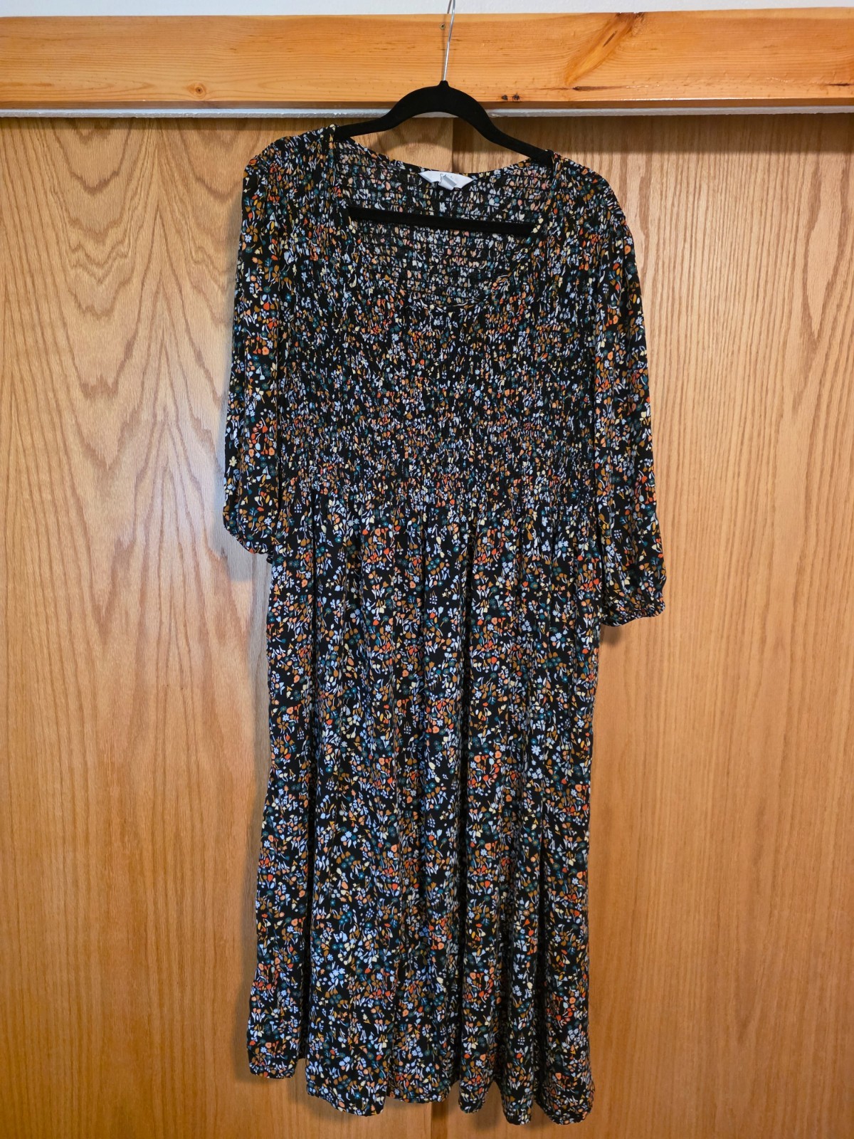 Croft & Barrel floral midi length long sleeve smocked bodice dress with pockets