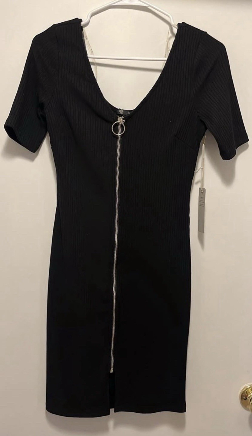 IRIS Women’s Black Ribbed Knit Bodycon Zip Front V-Neck Mini Dress Size M