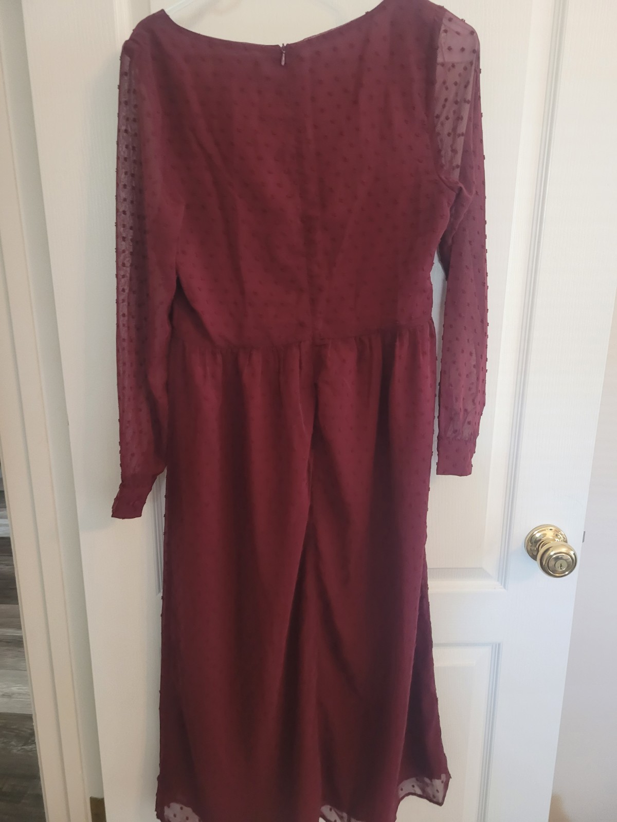 RHOS Burgundy Long Sleeve V-Neck Midi Dress Zip Closure Size M