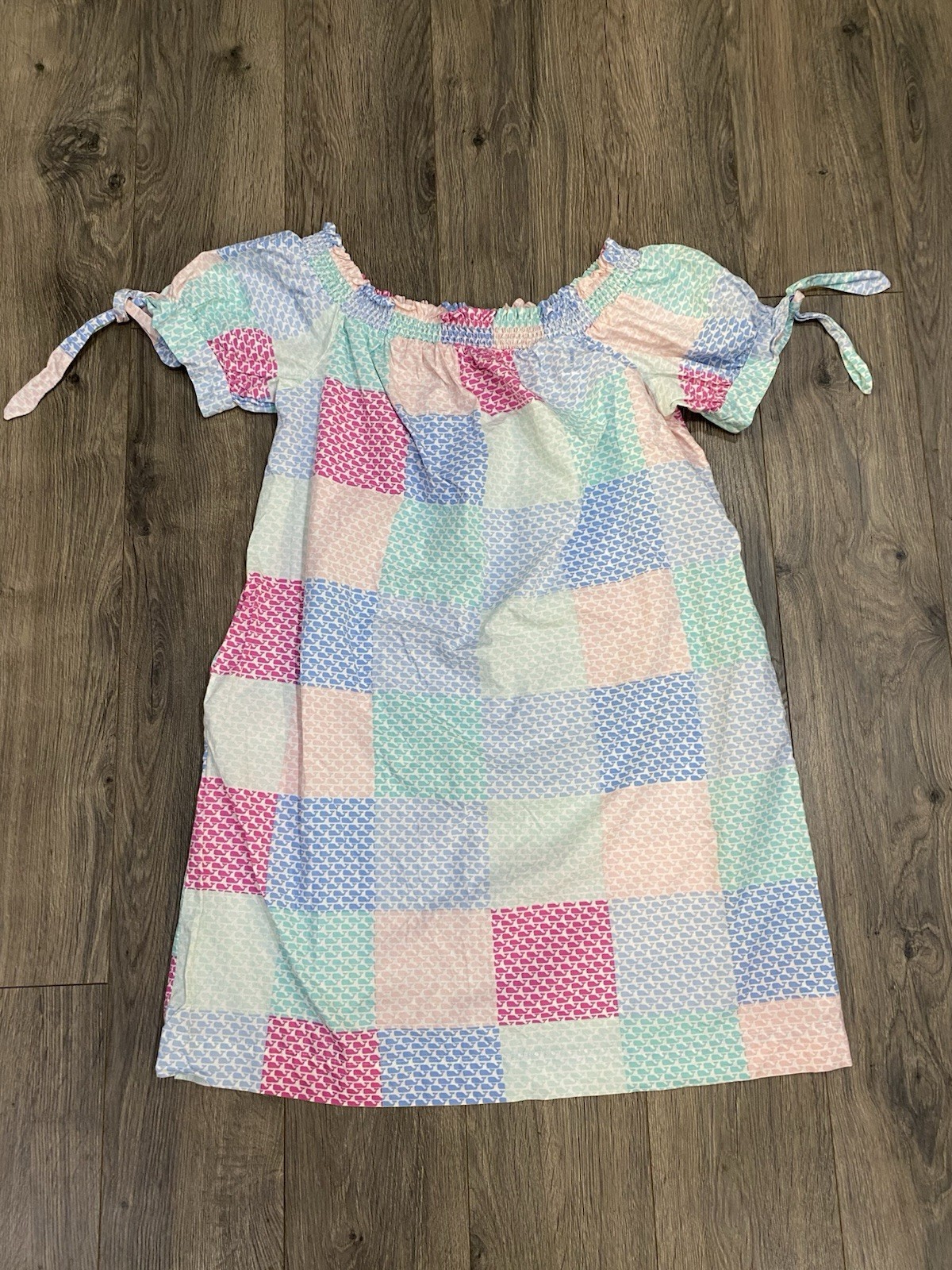 Vineyard Vines Target whale print square block off shoulder smocked top dress, L