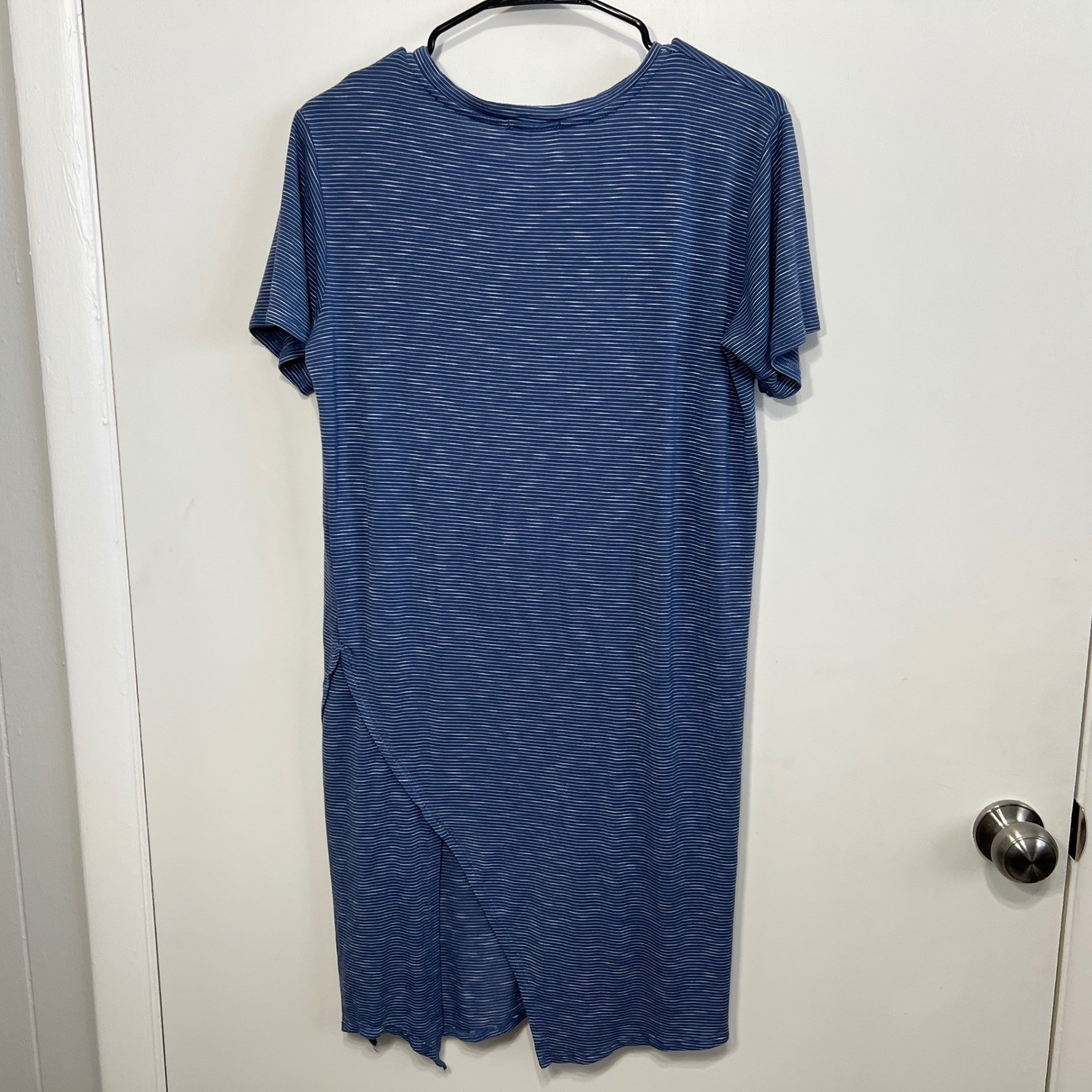 Mod Ref T-Shirt Dress Size S Blue Striped Short Sleeve Side Slit Midi Coastal