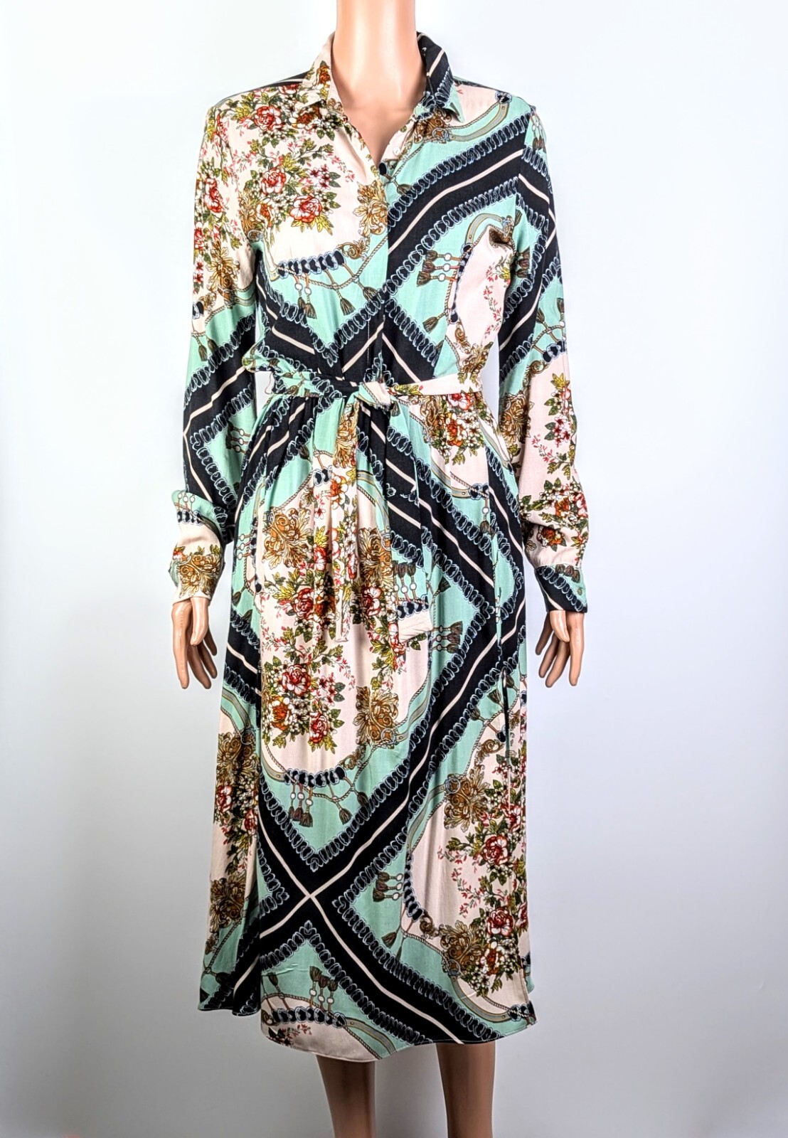 Stradivarius Women’s Long Sleeve Floral in Multicolor Midi Dress size M
